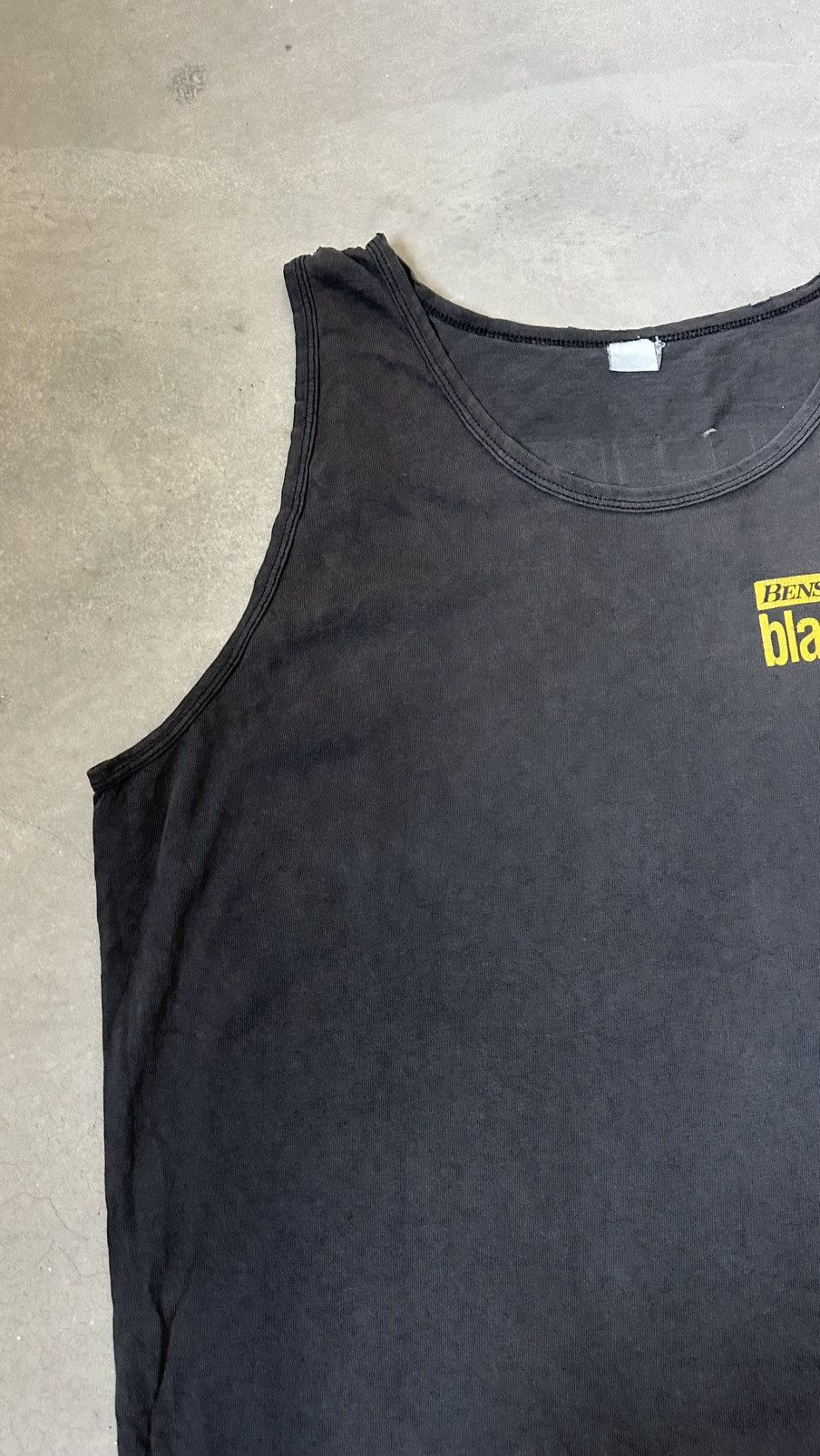 Vintage VINTAGE BENSON & HEDGES BLACK GOLD TANK TOP TEE Size US L / EU 52-54 / 3 - 5 Thumbnail