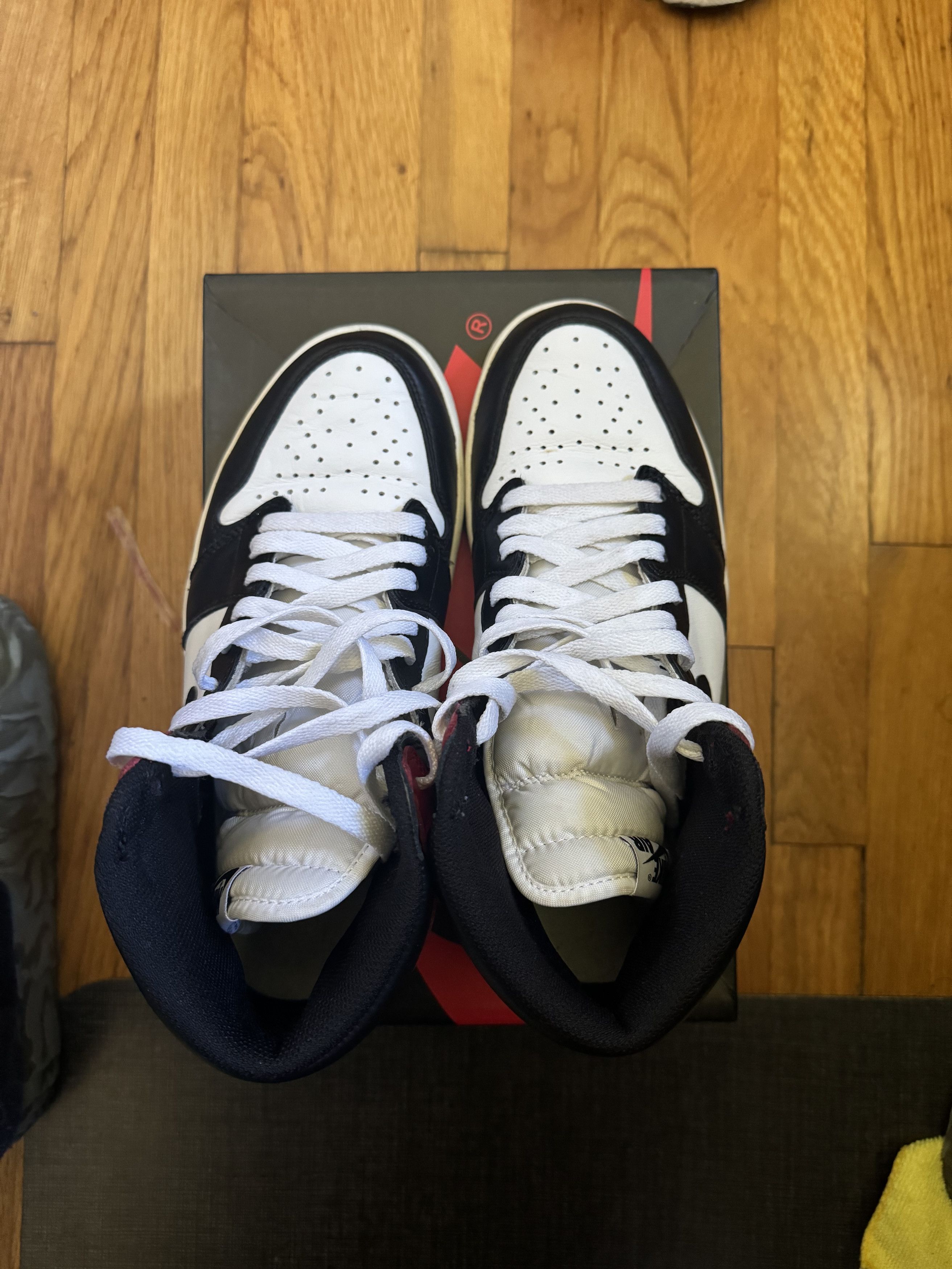 Jordan Brand jordan 1 high og black toes Size US 8.5 / EU 41-42 - 2 Thumbnail