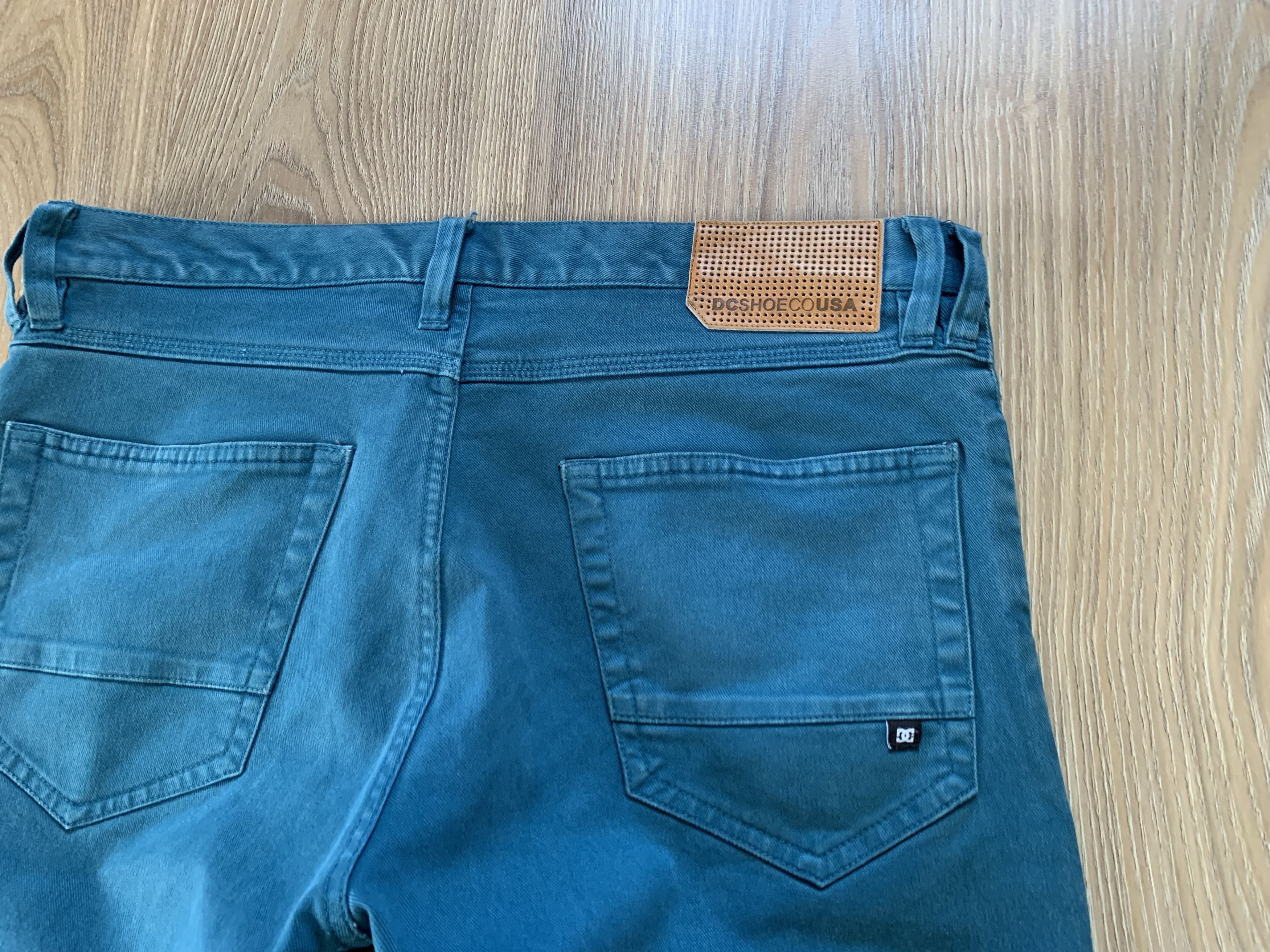 DC × Vintage DC Shoes Straight Turqouise Vintage Jeans Size US 33 - 6 Thumbnail