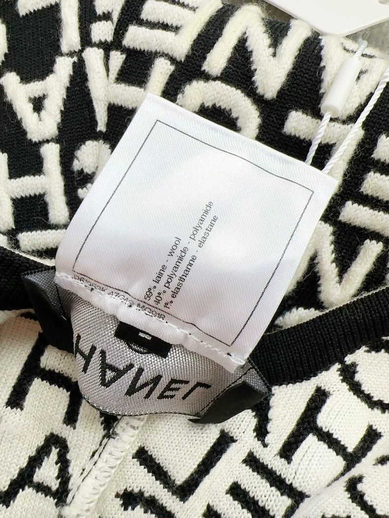 Chanel Chanel B black and white full-printed letter relief logo k Size 24" / US 00 / IT 34 - 7 Thumbnail