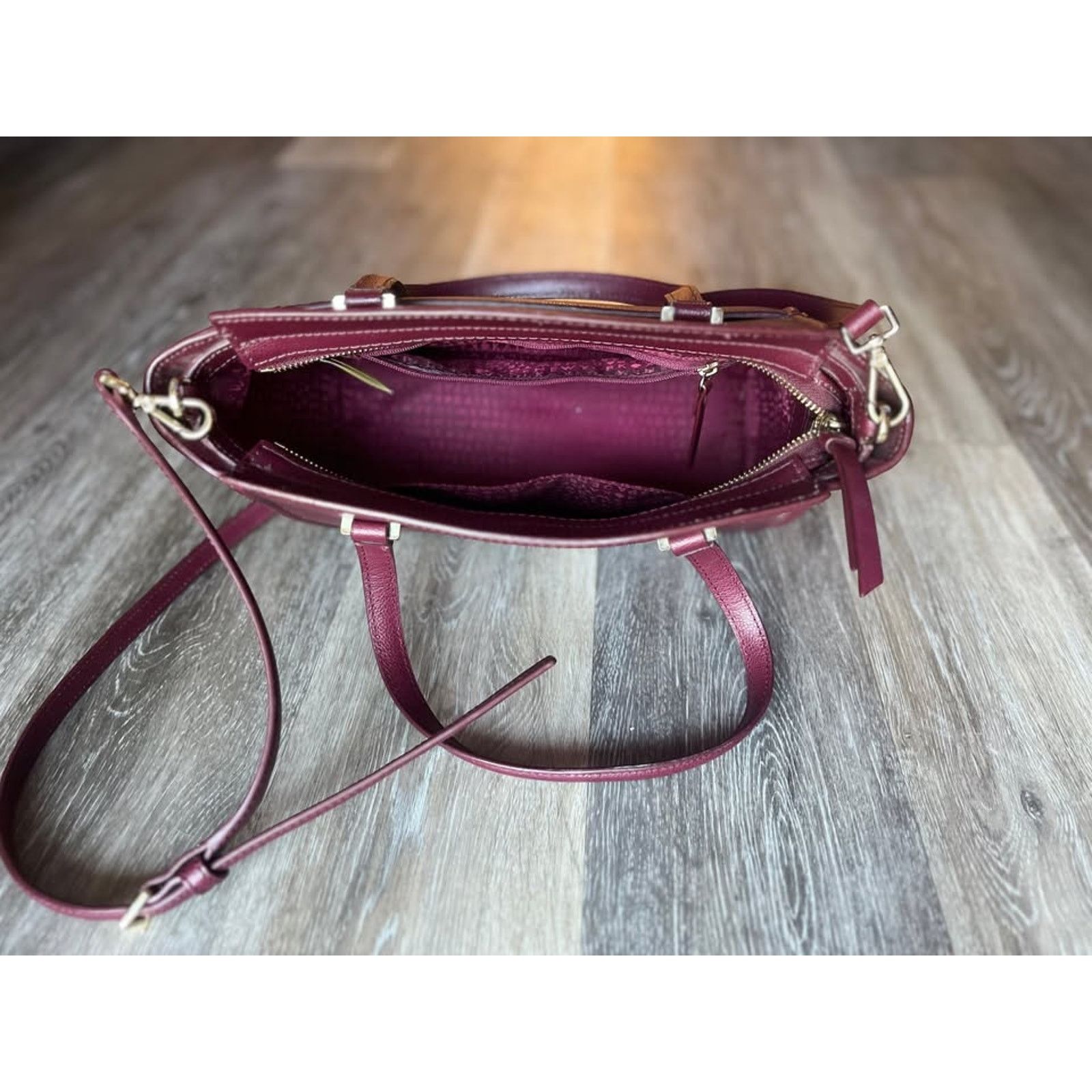 Kate Spade Kate Spade Maroon Leather Tote Inside Zipper | Crossbody Size ONE SIZE - 4 Thumbnail