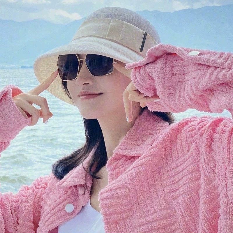 Burberry Burberry Women's Square Gold Trim Sunglasses - Jing Tian Size ONE SIZE - 9 Thumbnail