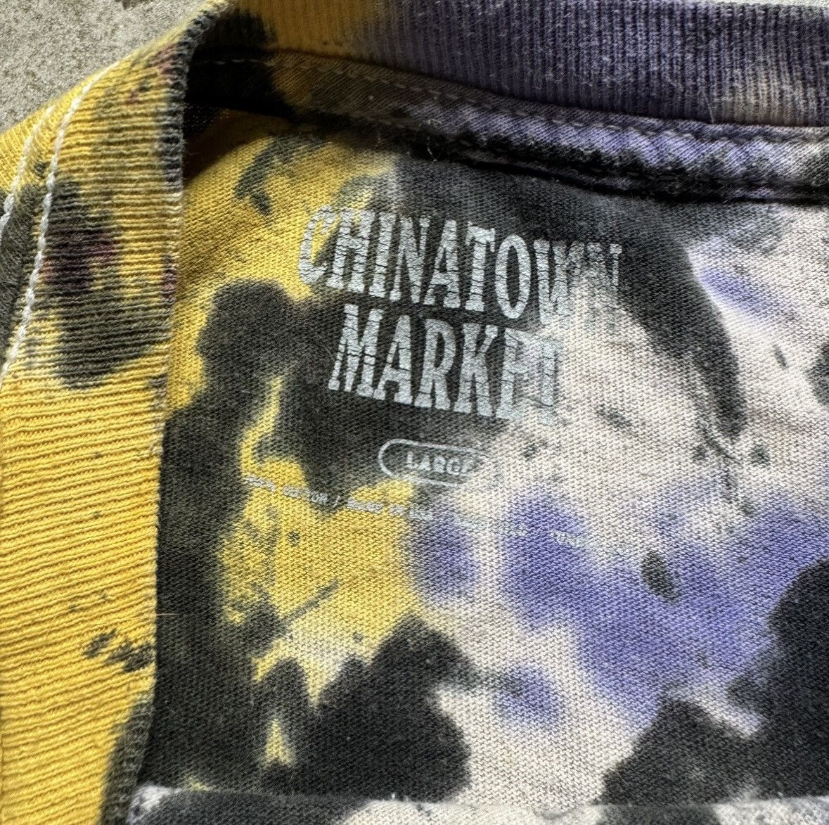 Market LS tie-dye Chinatown Size US L / EU 52-54 / 3 - 4 Thumbnail