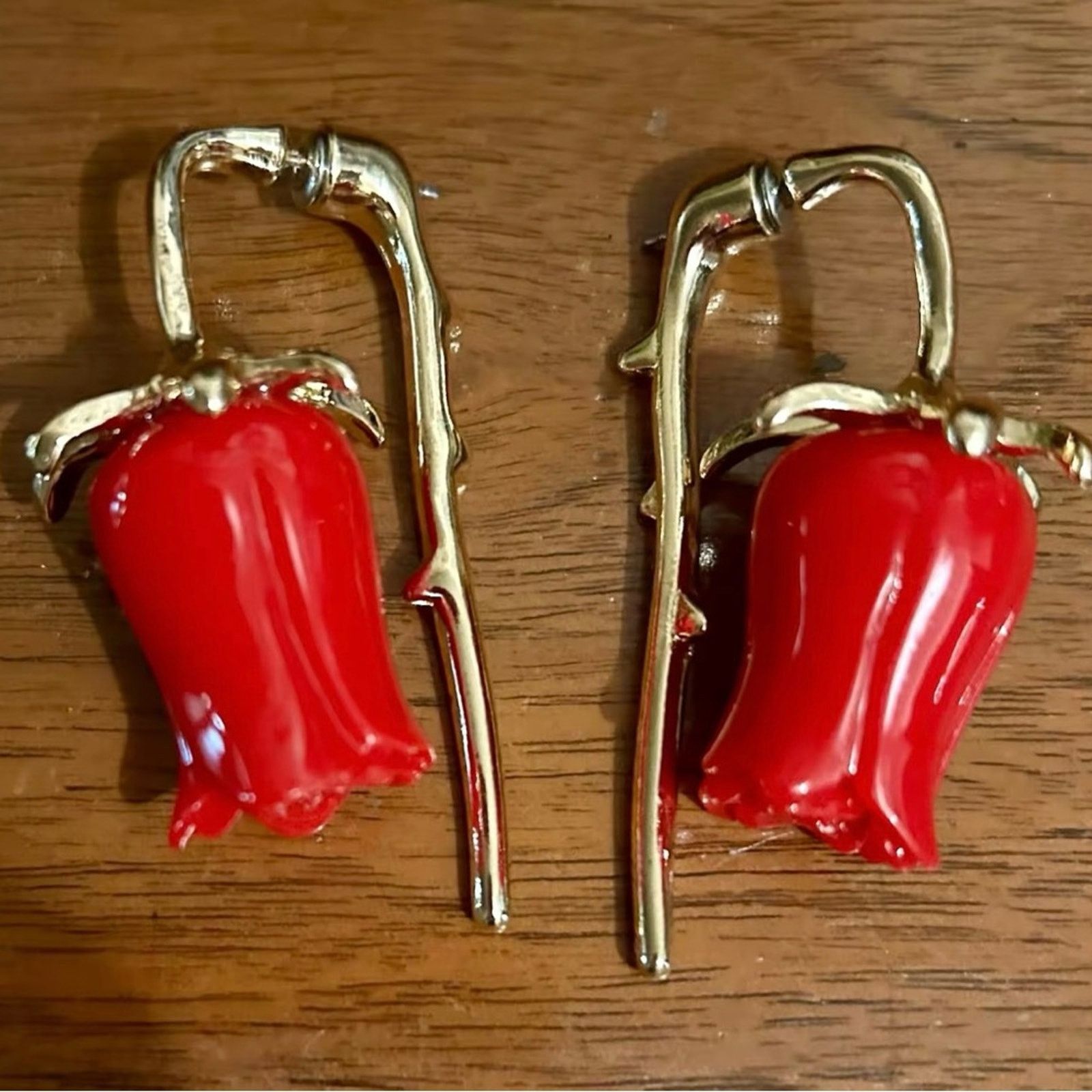 Other Statements Big Red Rose Flower Stud Earring Size ONE SIZE - 4 Thumbnail