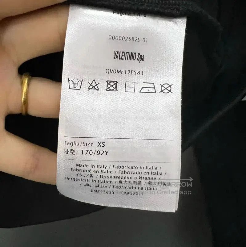 Valentino Valentino Black Logo Cotton Crop Sweatshirt . Size XS / US 0-2 / IT 36-38 - 4 Thumbnail