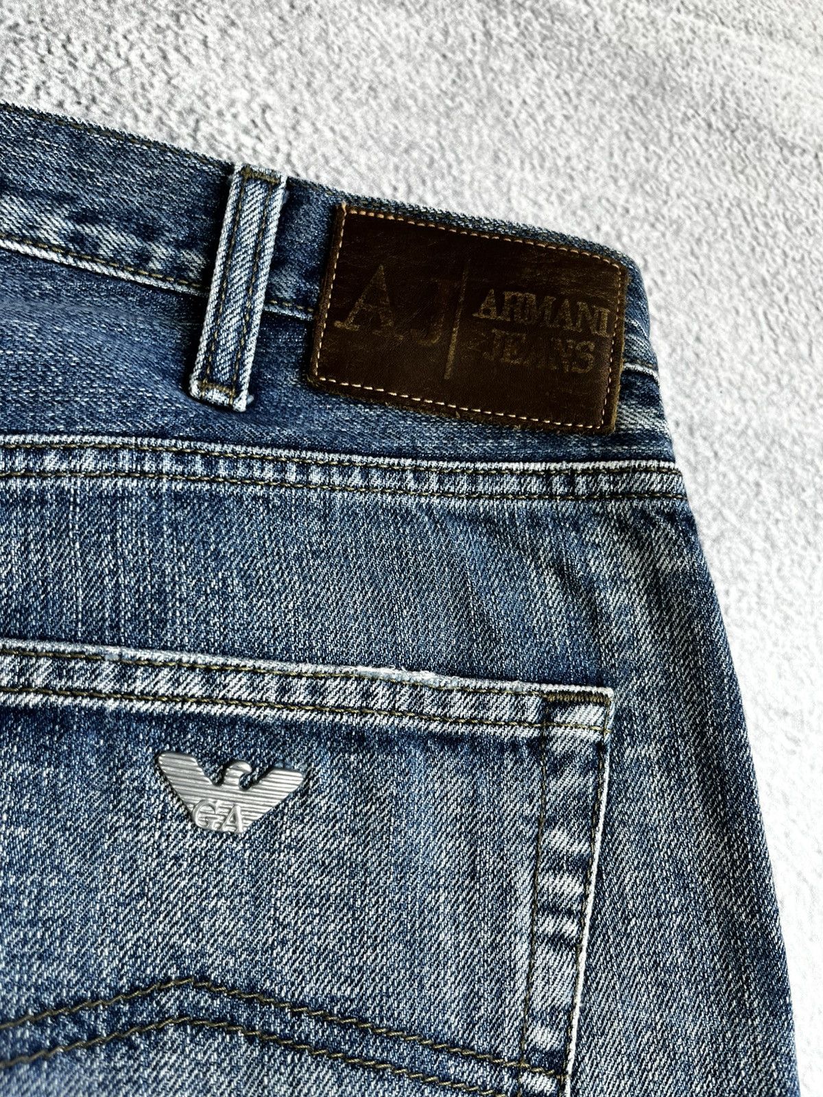Giorgio Armani Armani denim vintage size 32 Size US 32 / EU 48 - 12 Thumbnail