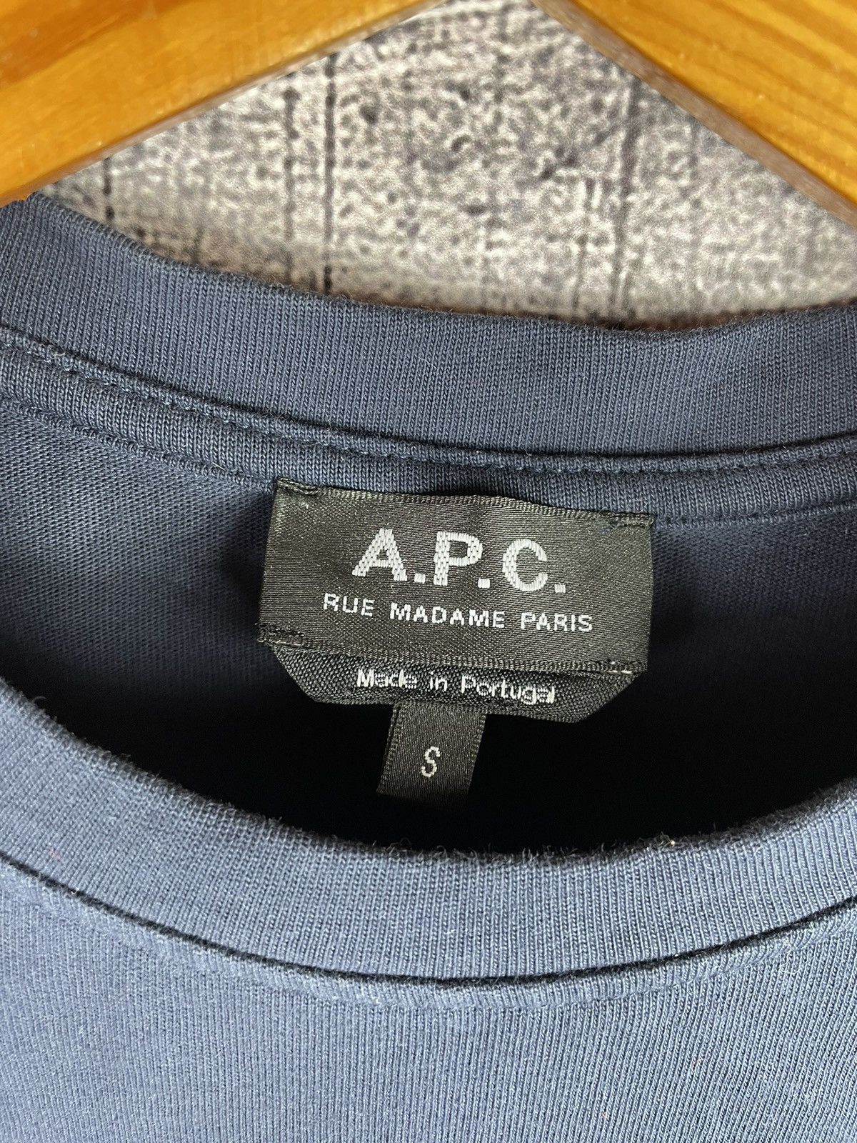 A.P.C. A.P.C. Rue Madame Paris Garment Dyed Logo T-shirt Tee Size S / US 4 / IT 40 - 4 Thumbnail