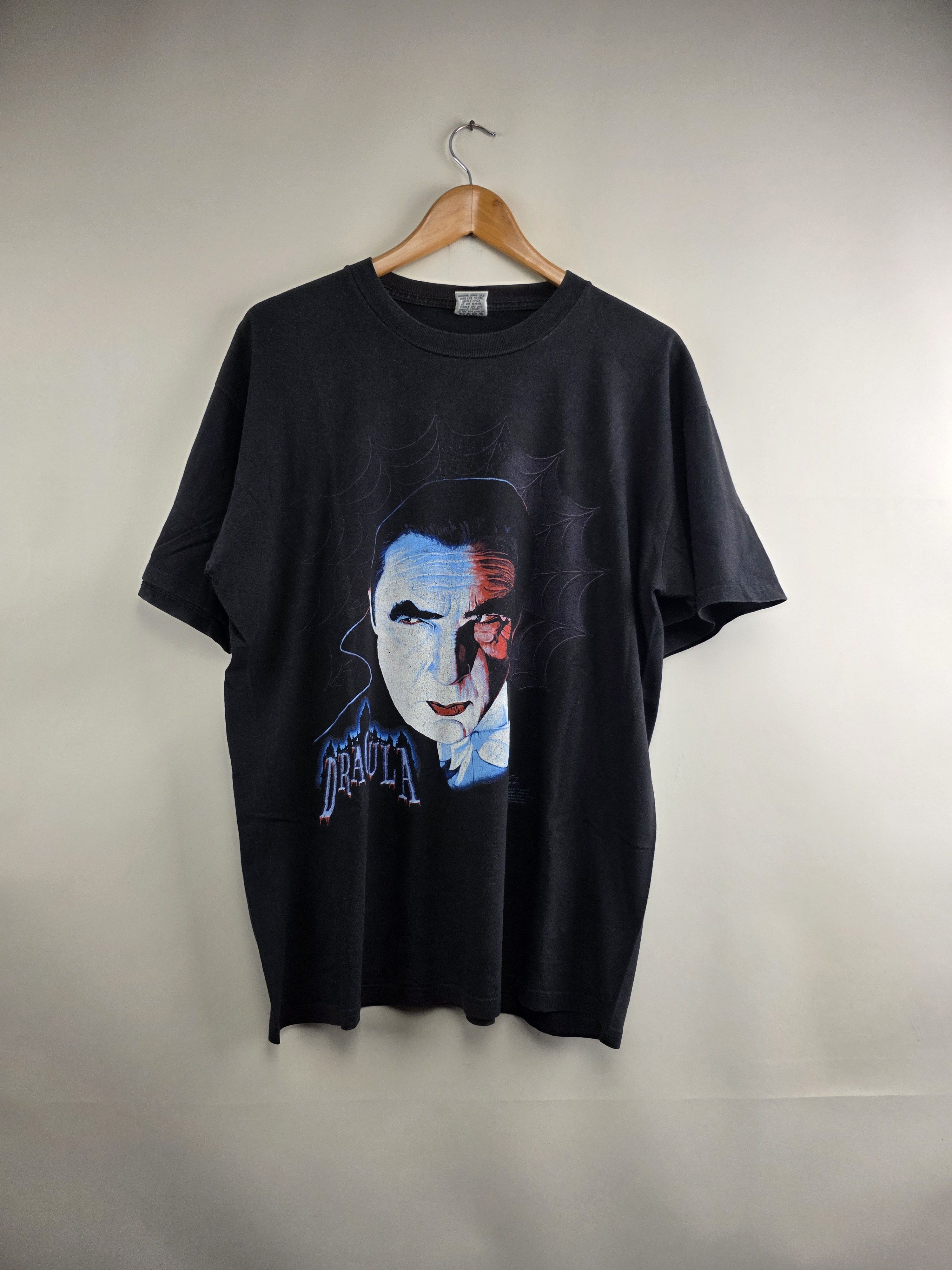 Band Tees × Vintage 1999 Bela Lugosi Dracula 90s vintage horror movie L 22" 28" Size US L / EU 52-54 / 3 - 7 Thumbnail