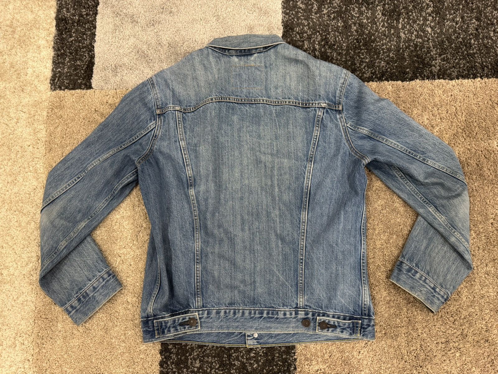 Levi's Levi’s Denim Jacket Size L Size US L / EU 52-54 / 3 - 2 Thumbnail