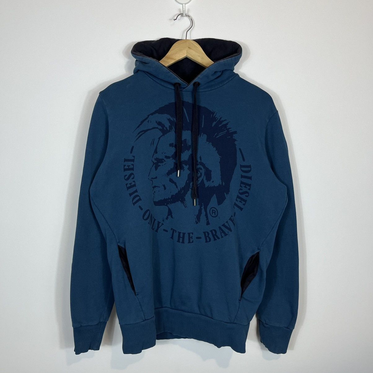 Diesel Vintage Diesel Big Central Logo Pocket Hoodie Streetwear Y2K Size US M / EU 48-50 / 2 - 1 Thumbnail