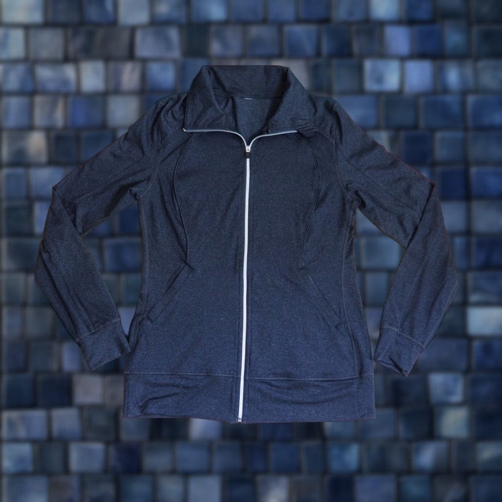 Lululemon Lululemon Charcoal Gray Softshell Full Zip Athletic Jacket Womens M EUC Slim Athletic Jogging Running Yoga Size M / US 6-8 / IT 42-44 - 1 Thumbnail