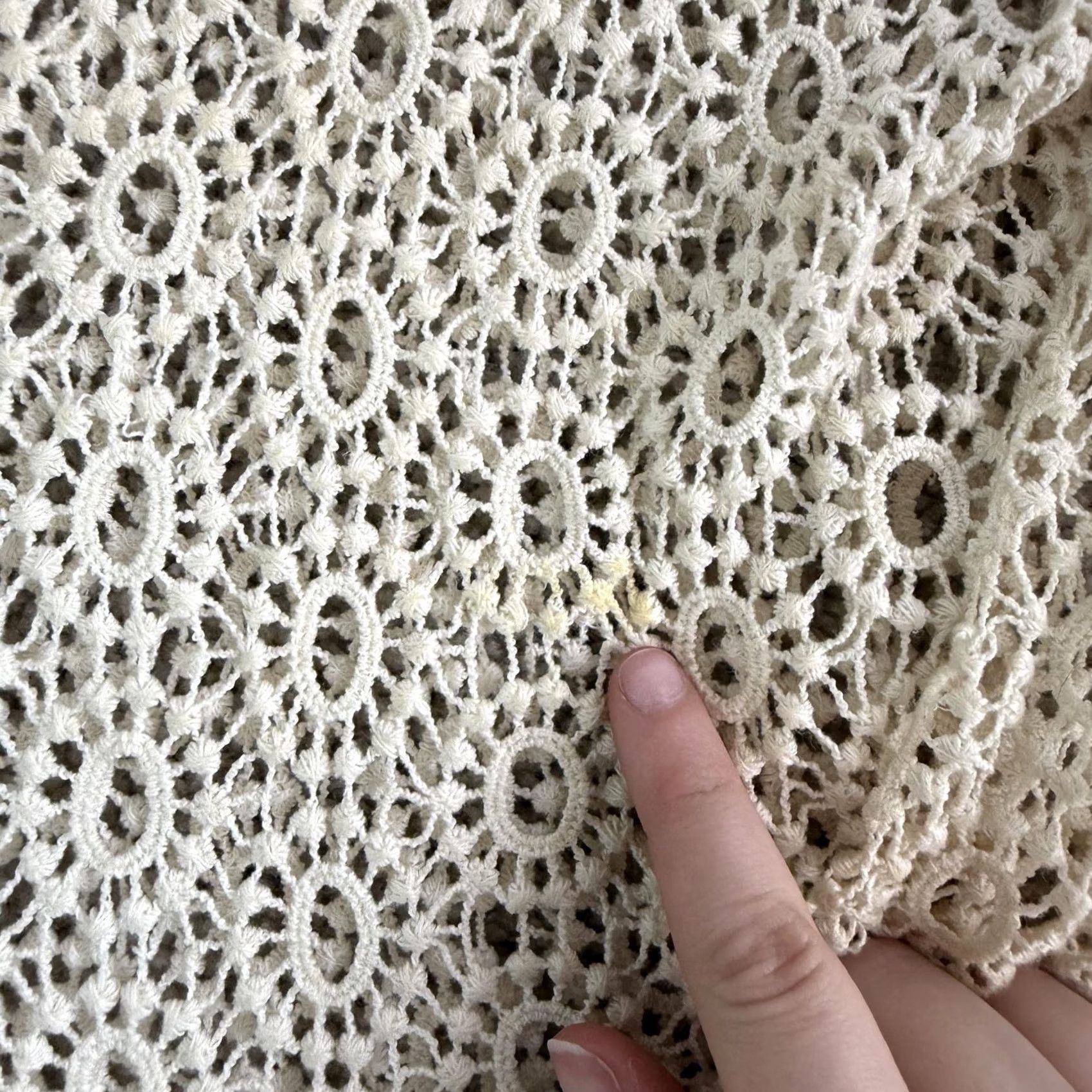 Vintage Cyrus Blouse Womens Small White Crochet Lace Button Front Sheer Long Sleeve Boho Size S / US 4 / IT 40 - 2 Thumbnail