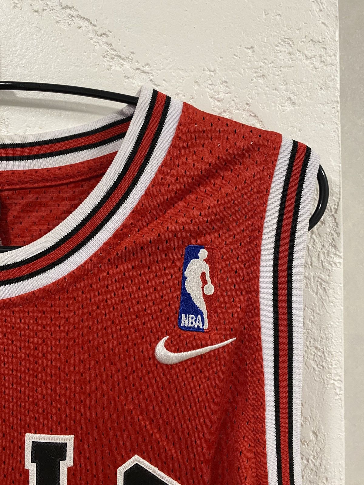 Nike Nike Team Chicago Bulls Jordan 23 Basketball Jersey Size: M Size US M / EU 48-50 / 2 - 2 Thumbnail