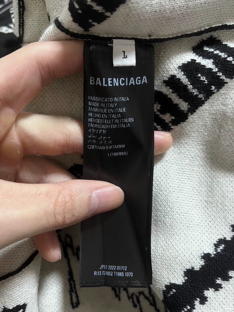 Balenciaga Balenciaga Multi Element Full Print Bullet Curtain cardigan Size US S / EU 44-46 / 1 - 4 Thumbnail