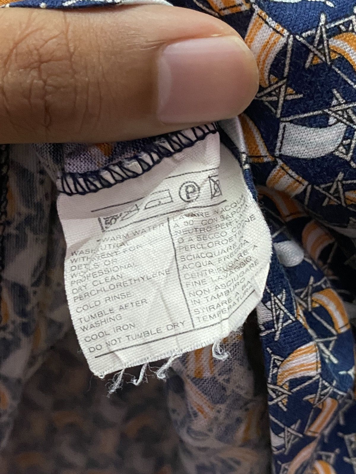 Salvatore Ferragamo Vintage Salvatore Ferragamo Full Print Polo Tees Size US M / EU 48-50 / 2 - 8 Thumbnail