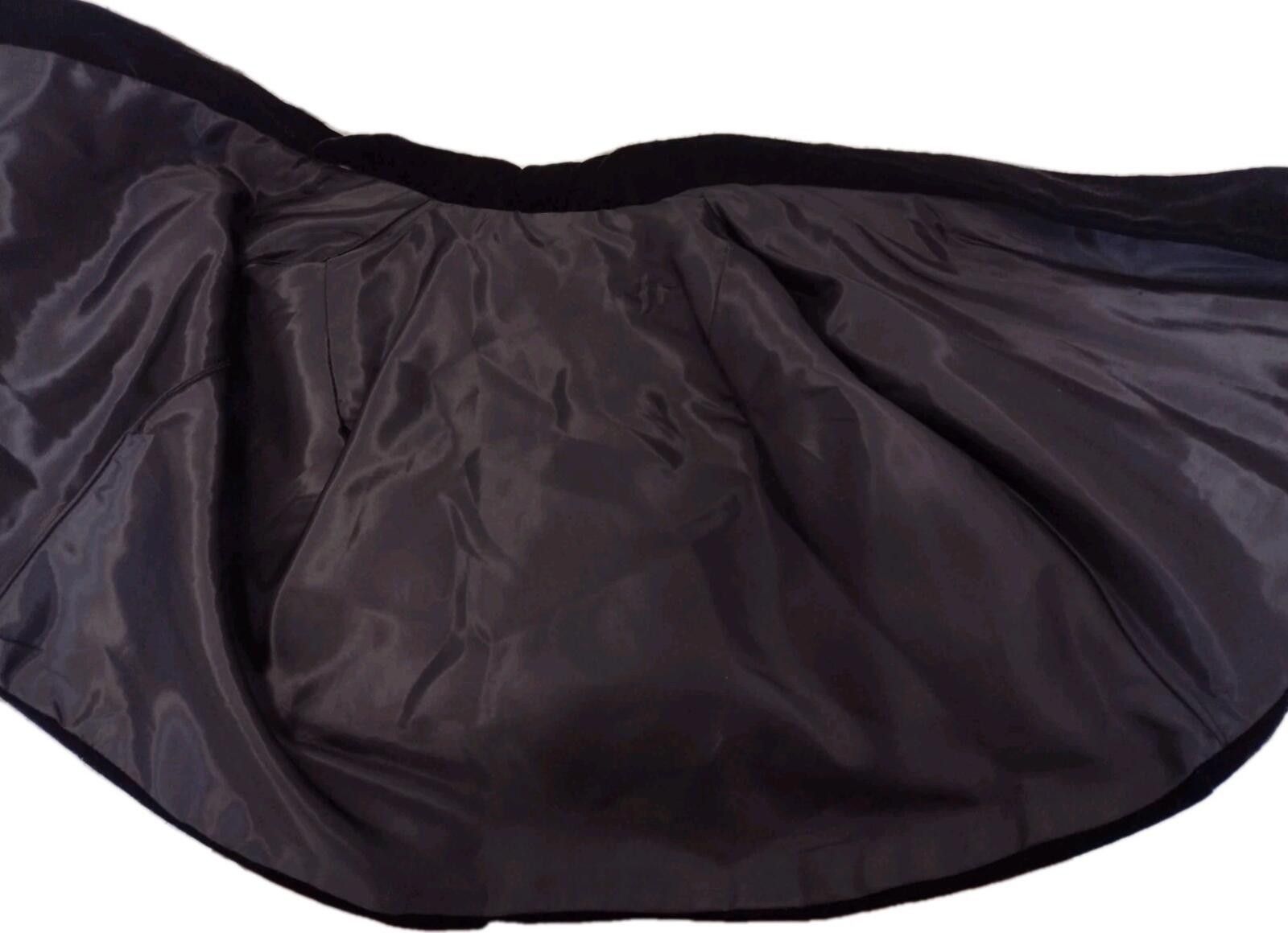 The Unbranded Brand VTG 40s Black Velvet Opera Capelet Satin Lined Evening Wrap Size ONE SIZE - 7 Thumbnail