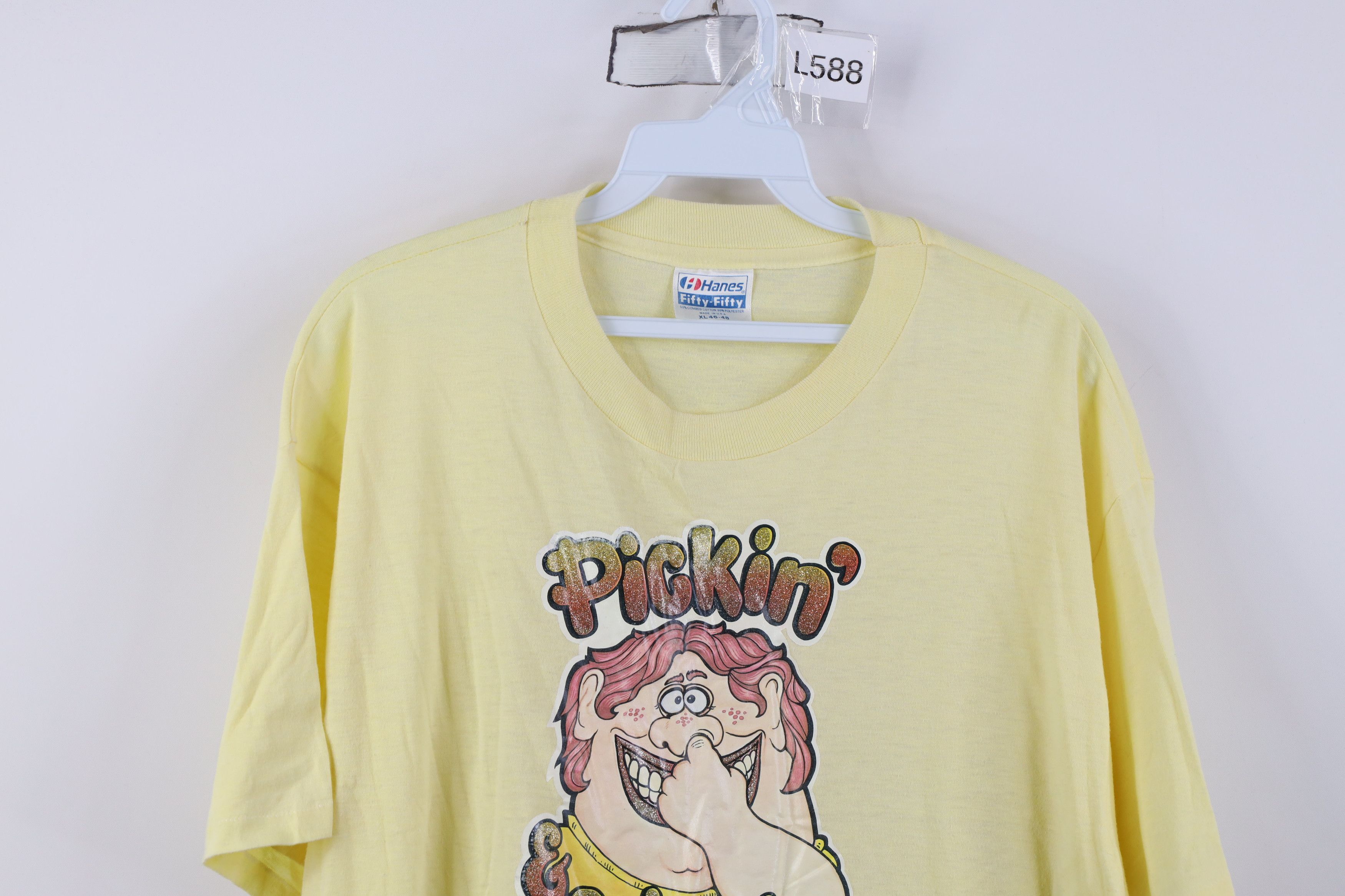 Vintage Vintage 80s Funny Picking and Grinning Booger T-Shirt USA Size US XL / EU 56 / 4 - 2 Thumbnail