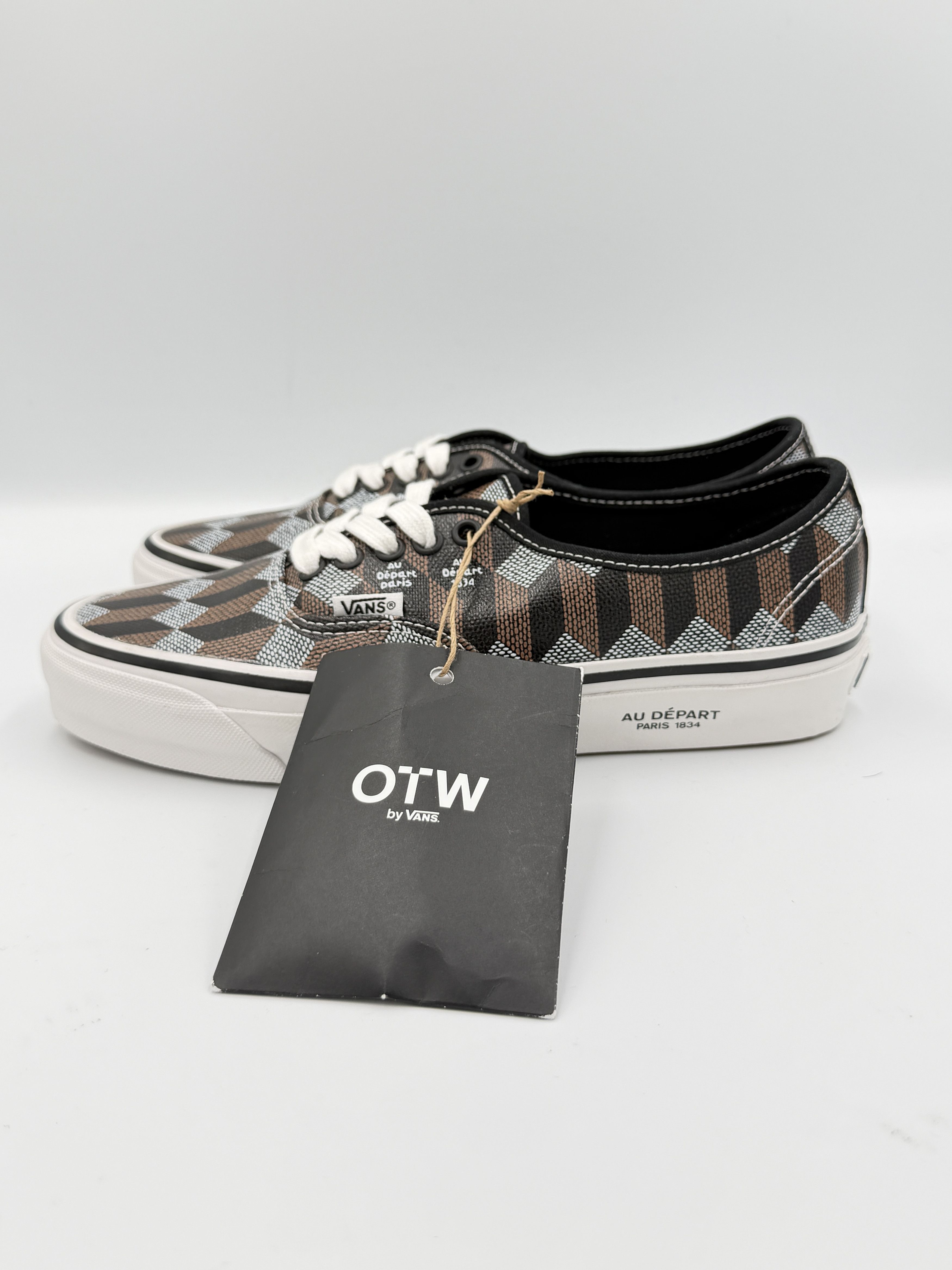 Vans Au Depart Vans OTW Authentic 44 Friends and Family F&F Size US 7.5 / EU 40-41 - 4 Thumbnail