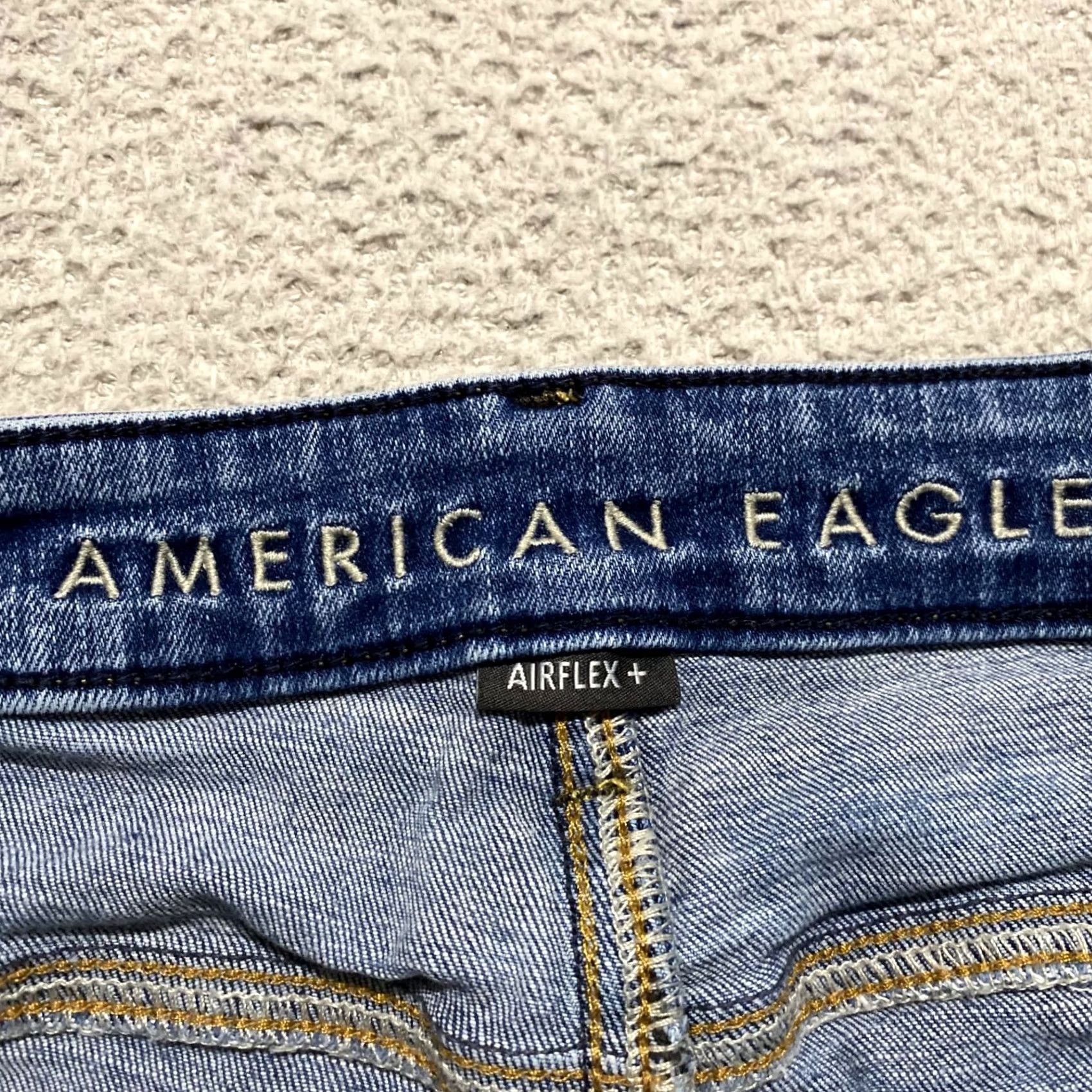 American Eagle Outfitters American Eagle Outfitters Jeans 32x32 Blue Denim Medium Wash Slim Straight Mid Rise Men's Jeans Size US 32 / EU 48 - 3 Thumbnail