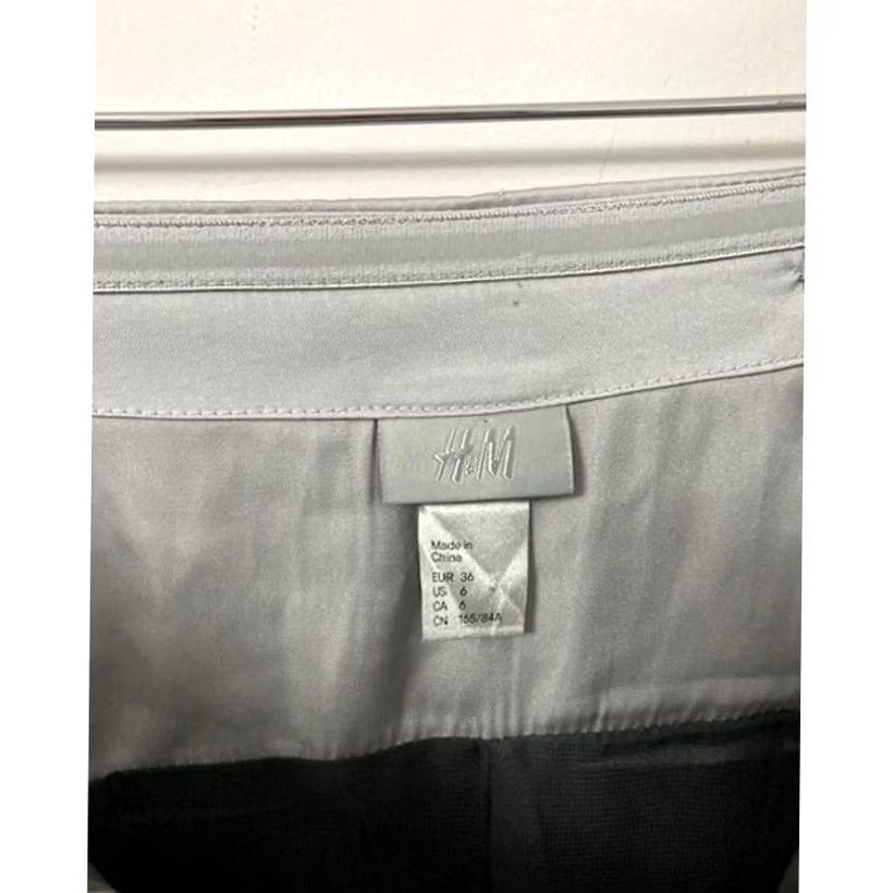H&M H&M Dress Womens 6 Gray Strapless Black Bubble Hem Cocktail Women Size Size M / US 6-8 / IT 42-44 - 4 Thumbnail