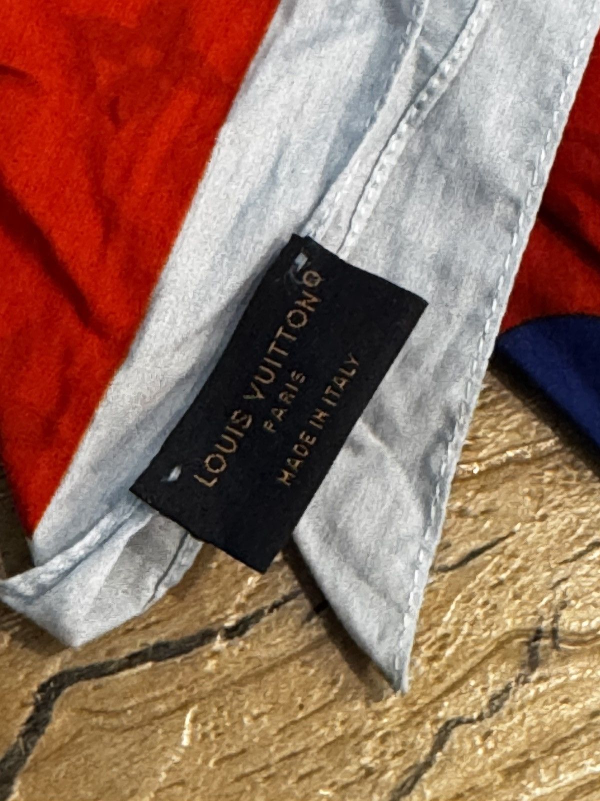 Louis Vuitton Louis Vuitton SS23 Scarves Collection Size ONE SIZE - 8 Thumbnail