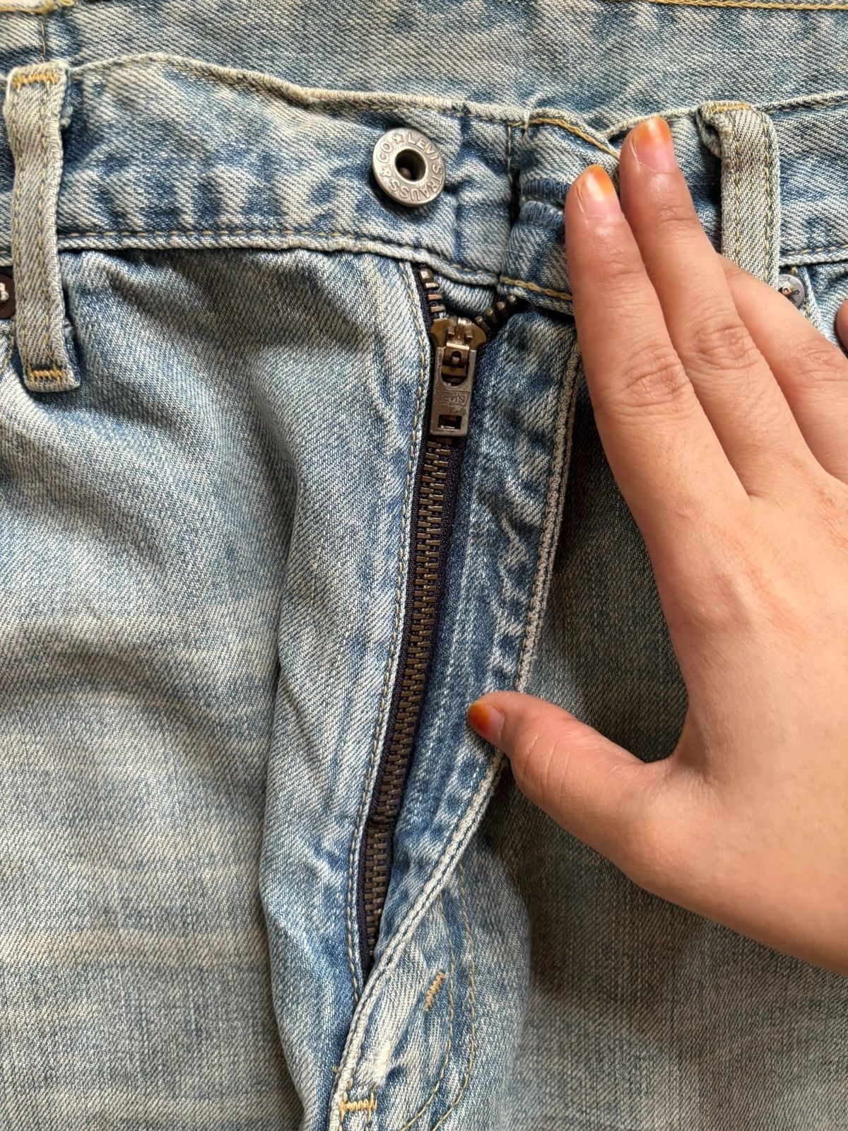 LVC × Levi's × Levi's Vintage Clothing Vintage 90s Levis 504 Mud Wash Distressed Ripped Baggy Jean Size US 34 / EU 50 - 3 Thumbnail
