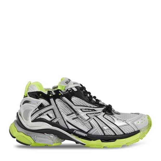 o1g2r1mq0324 Runners in Multicolor