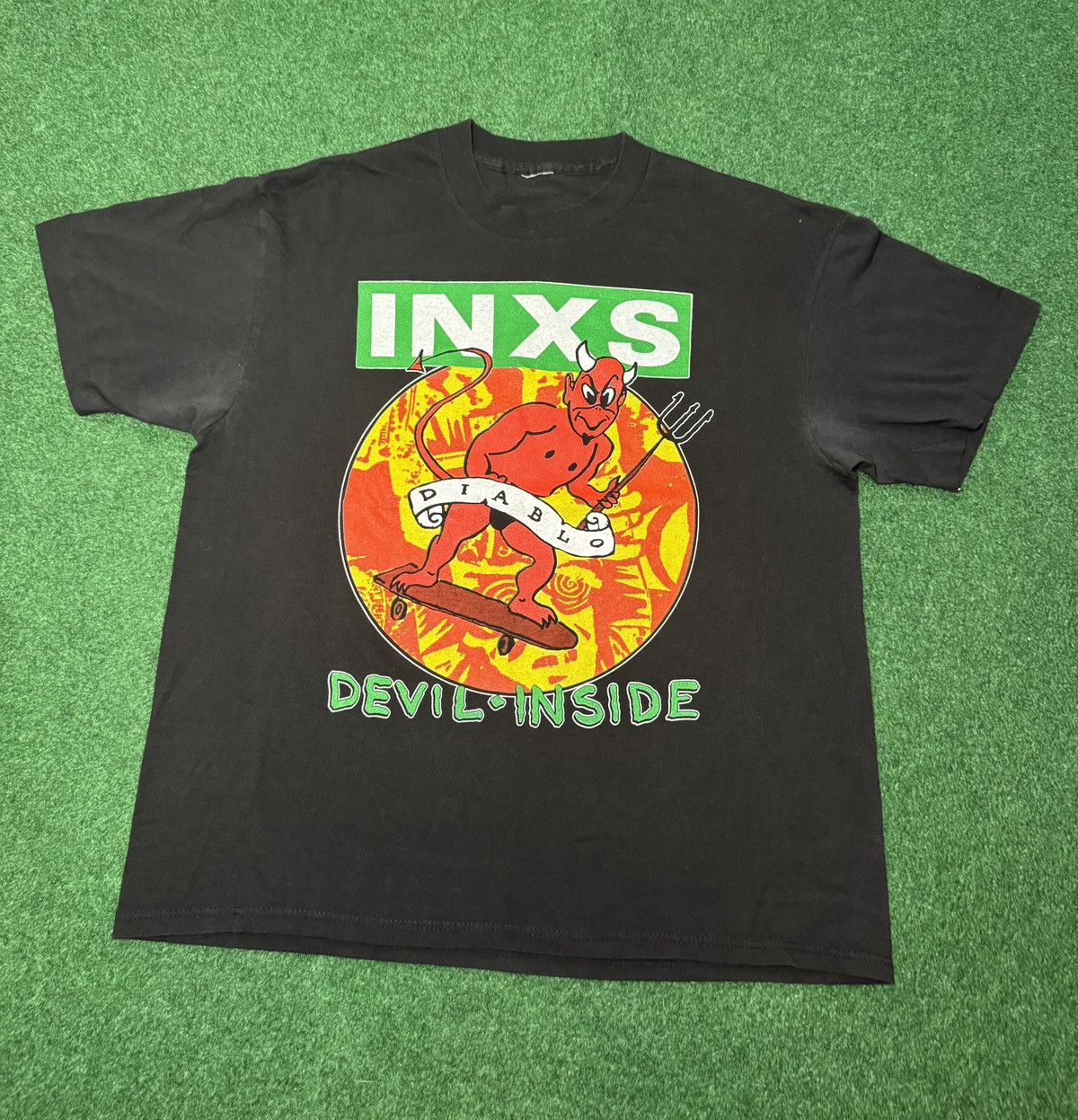 Band Tees Vintage 90s INXS Concert Tour RARE Devil Inside Lrg T-shirt Size US L / EU 52-54 / 3 - 1 Thumbnail