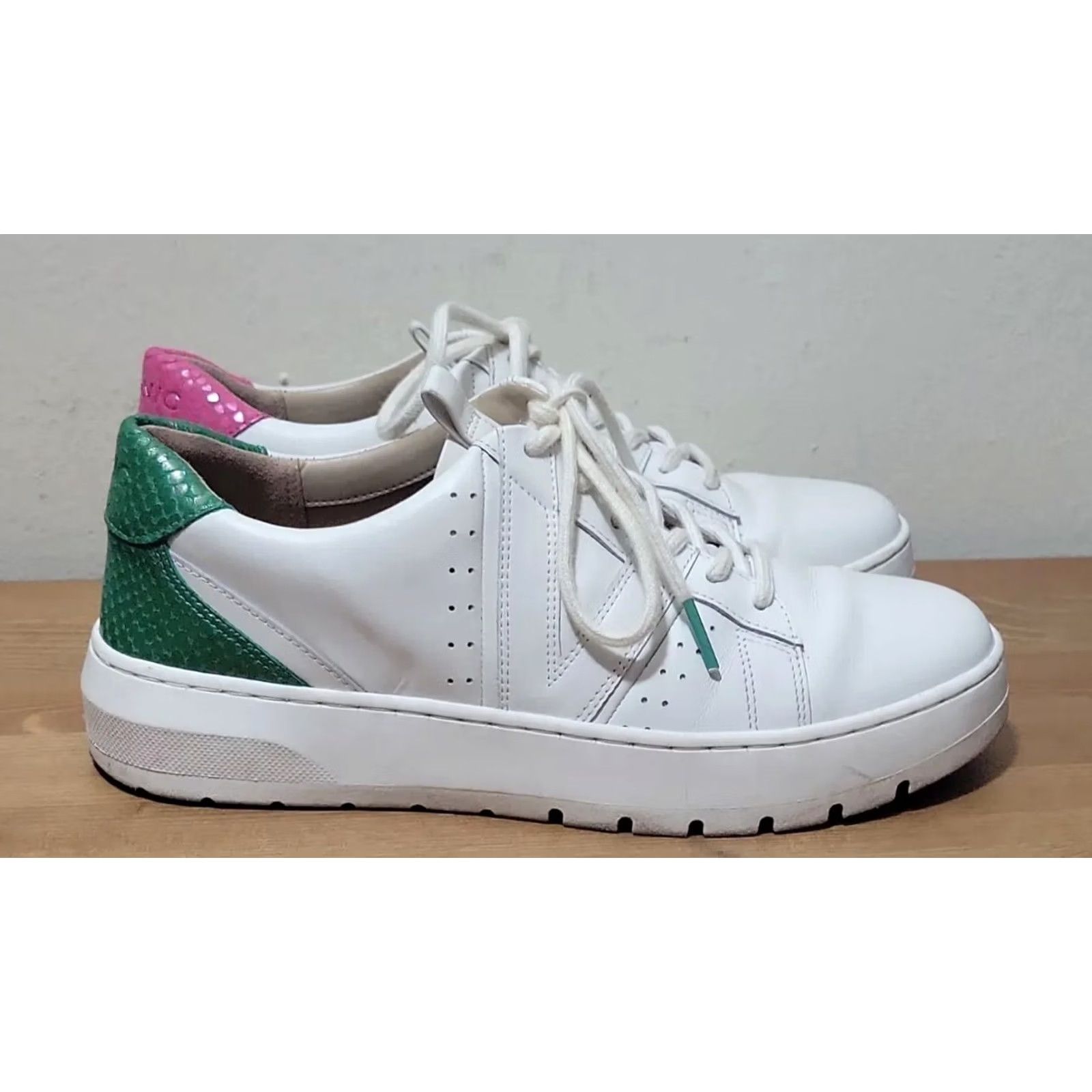 Vionic Vionic Womens Simasa Sneaker Leather Lizard White Pink Green Size 7 Size US 7 / IT 37 - 2 Thumbnail