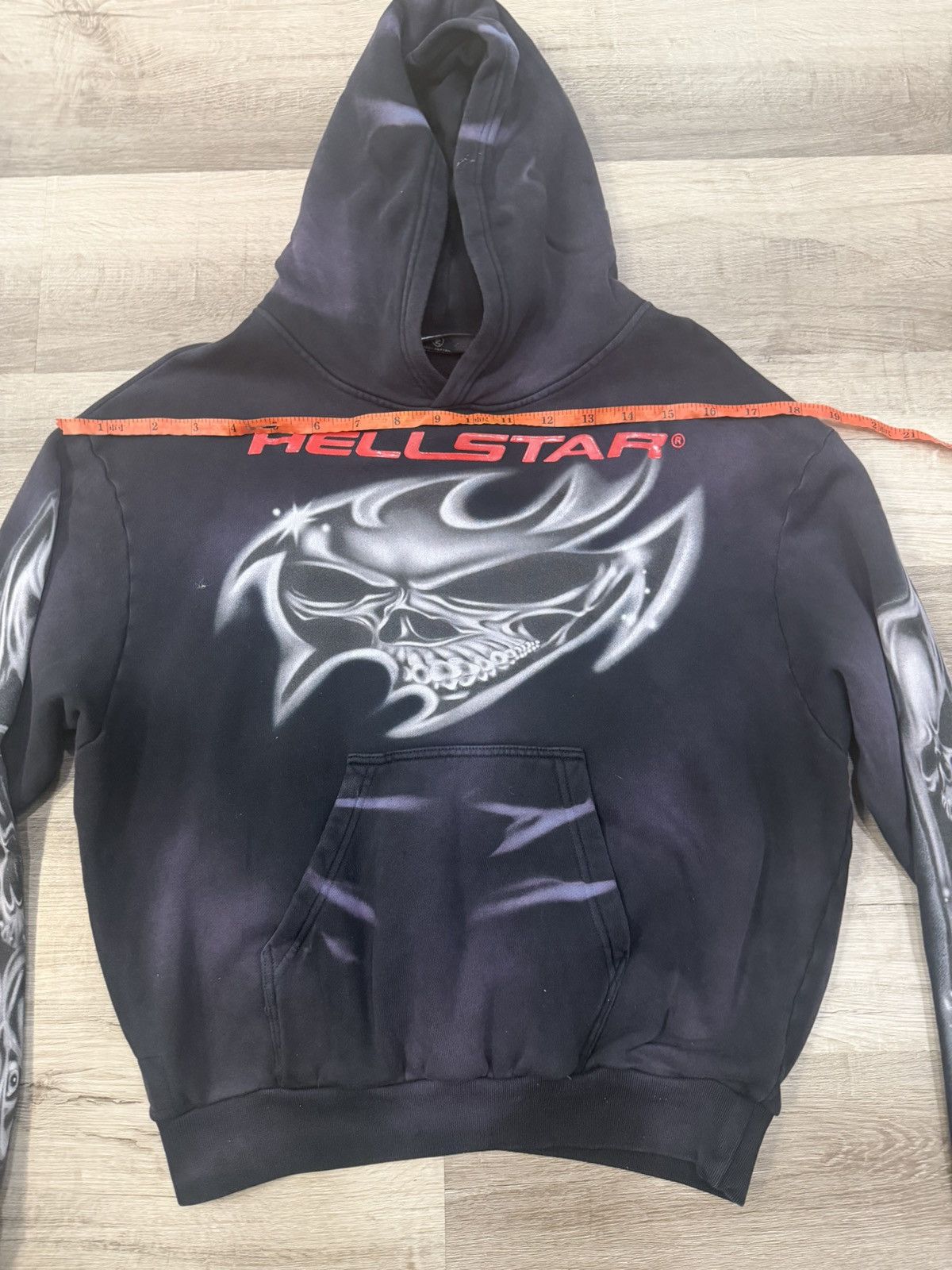 HELLSTAR Hellstar Airbrushed Skull Hoodie Black Size XS Size US XS / EU 42 / 0 - 10 Thumbnail