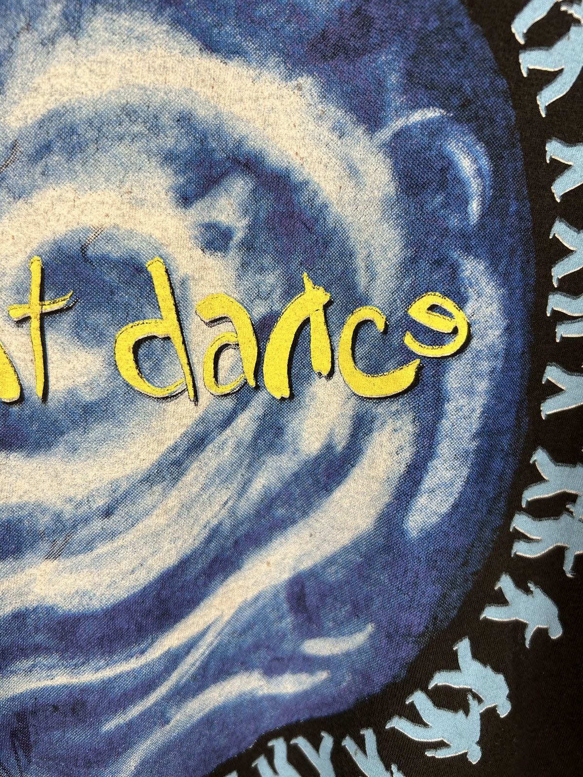 Band Tees Vintage Genesis We Can't Dance 1992 tour t-shirt Size US M / EU 48-50 / 2 - 8 Thumbnail