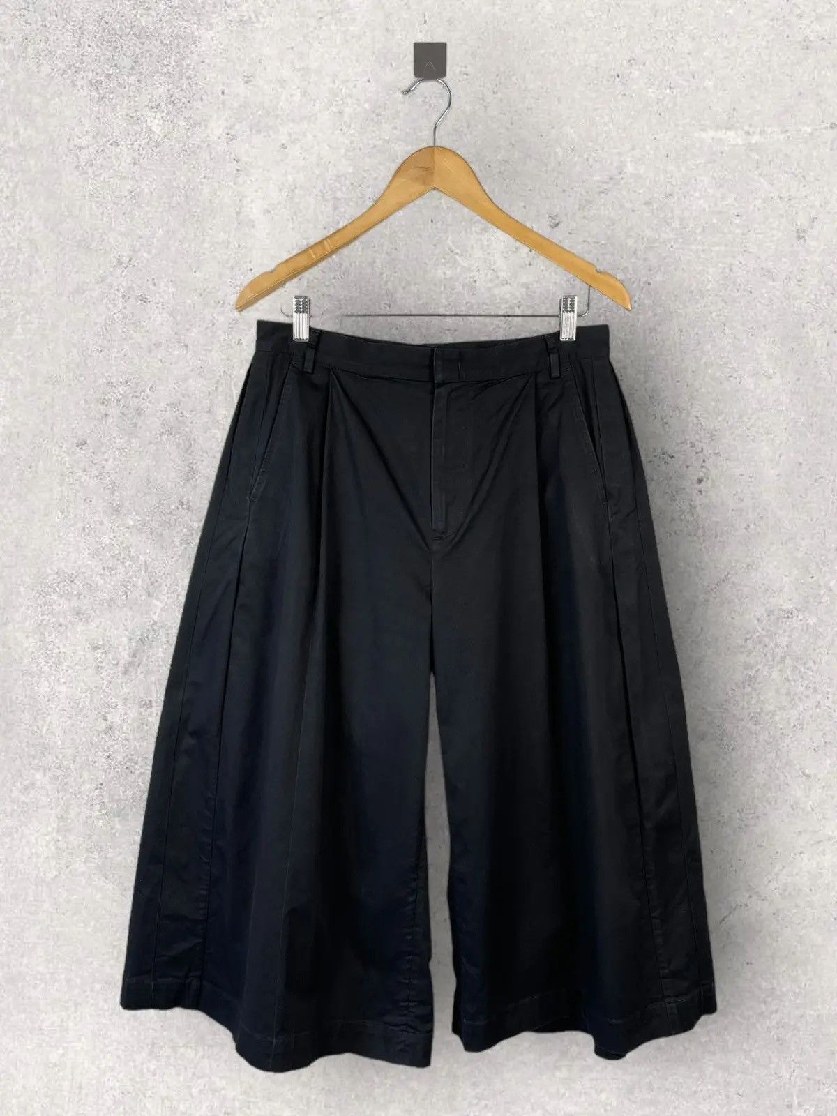 Moncler Moncler Genius Flored Archiv Pants Noir Kei Ninomiya Size 30" / US 8 / IT 44 - 2 Thumbnail