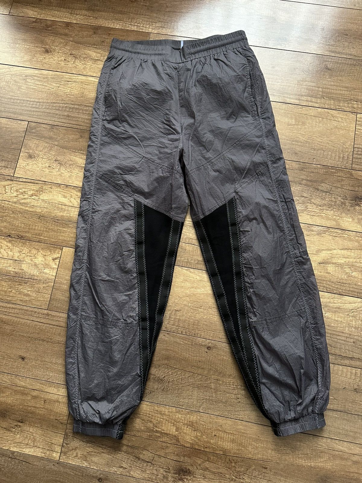 MCQ MCQ Alexander McQueen Track Nylon Parachute Pants Size US 34 / EU 50 - 6 Thumbnail