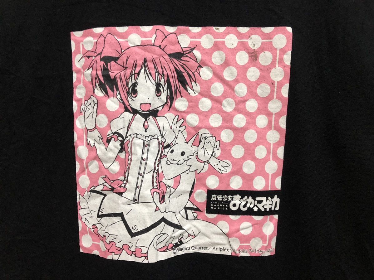 Anime × Vintage PUELLA MAGI MADOKA MAGICA ANIME PROMO TEE Size US L / EU 52-54 / 3 - 5 Thumbnail