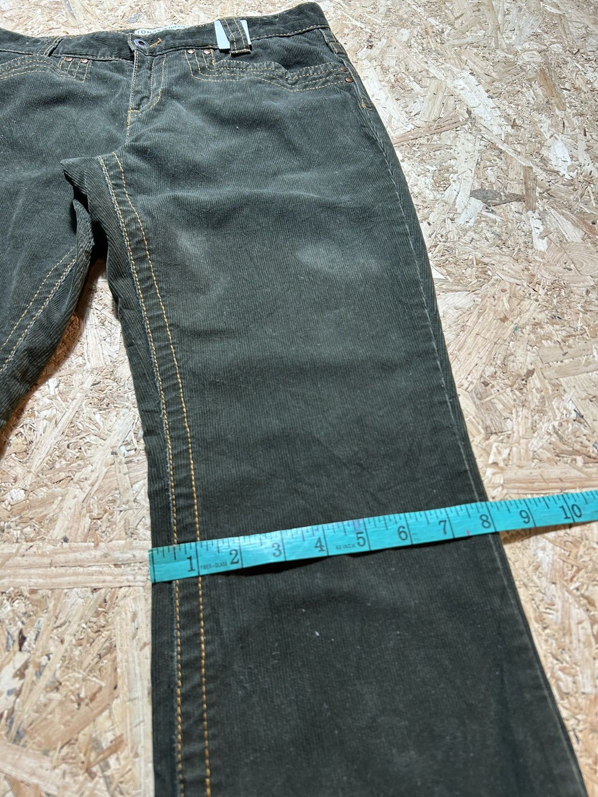 Tommy Hilfiger Tommy Hilfiger Corduroy Flare Jeans Size 31" - 15 Thumbnail