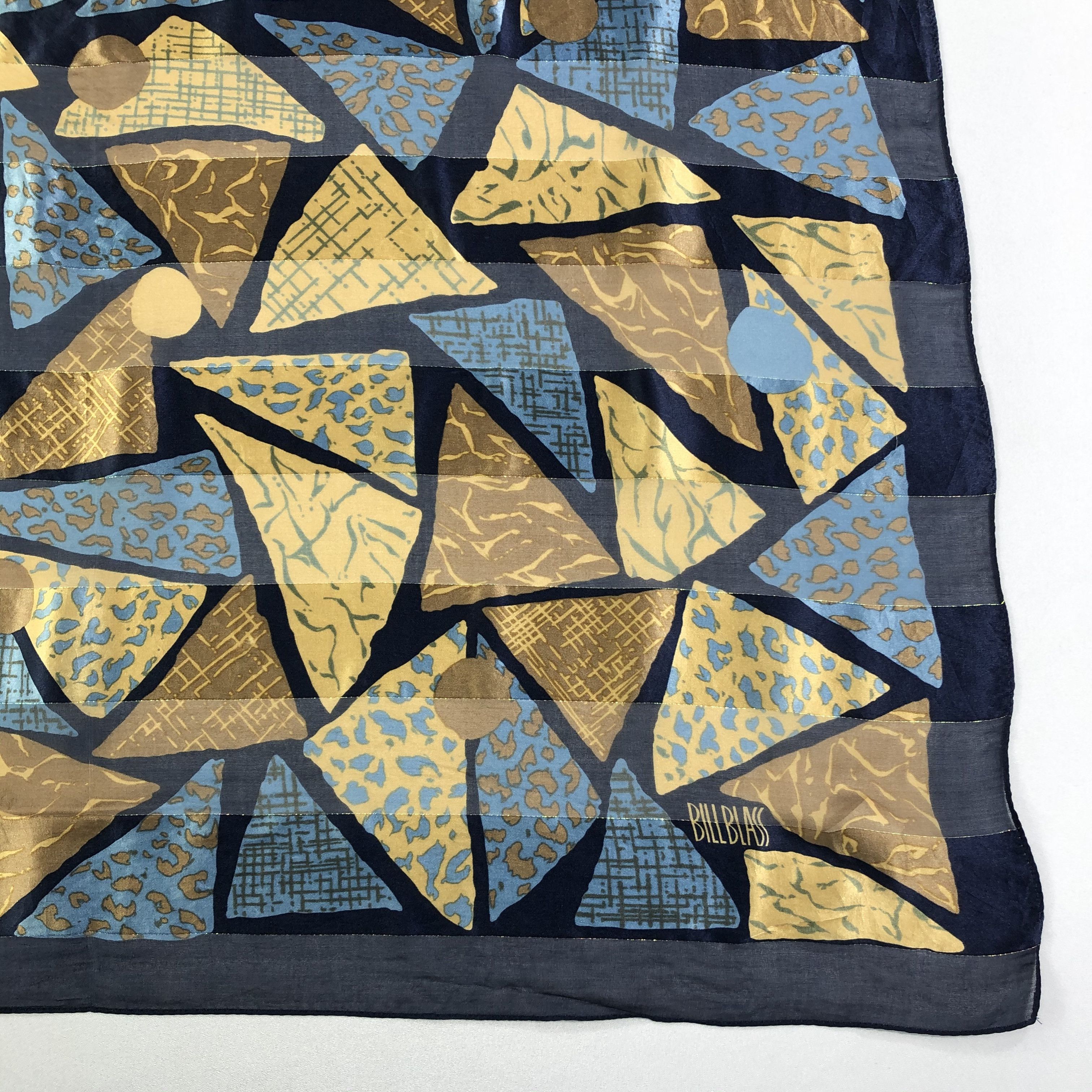 Bill Blass Vintage Bill Blass Silk Scarf Size ONE SIZE - 4 Thumbnail