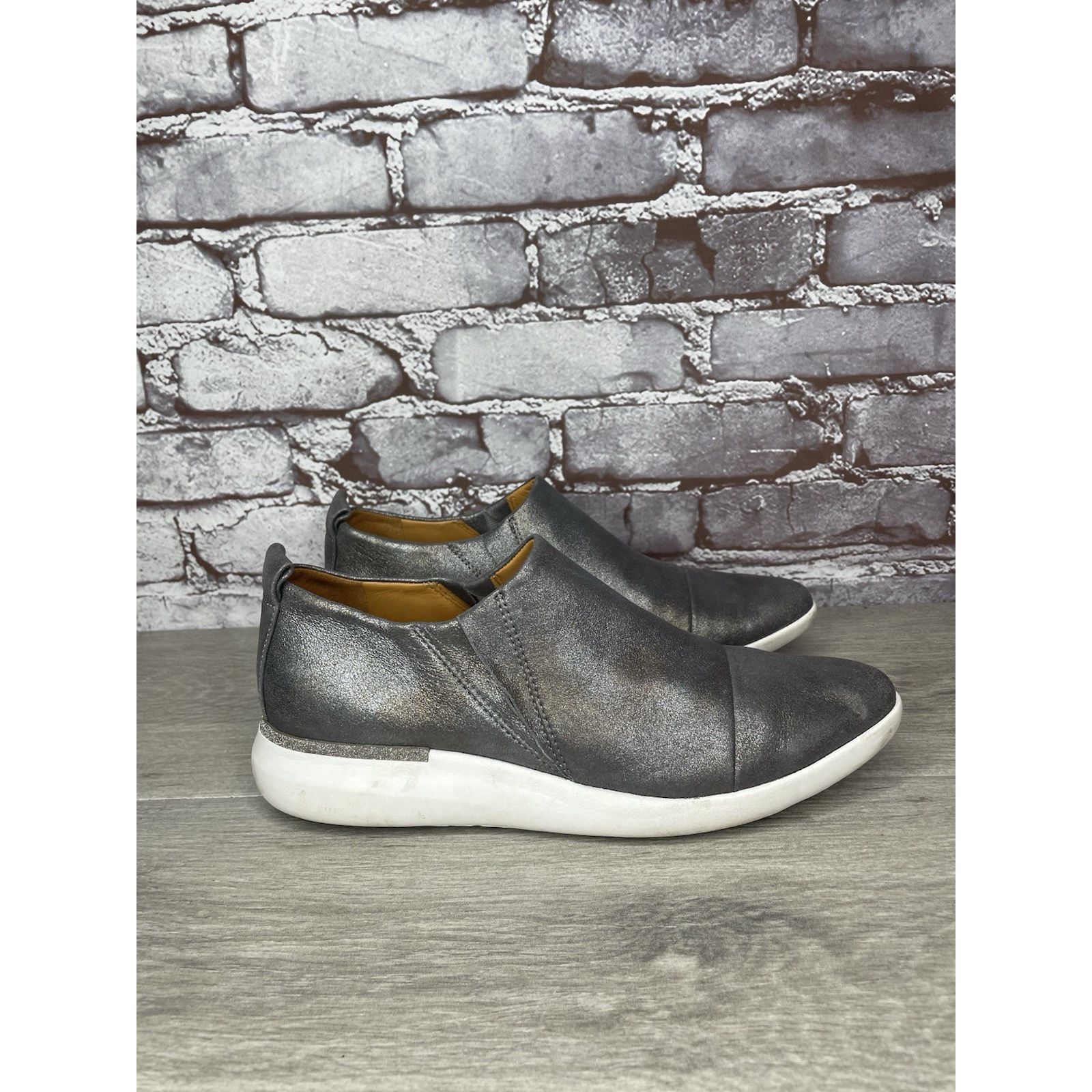 Johnston & Murphy Johnston & Murphy Tru Foam Dakota Silver Leather Sneakers Sh Size US 8 / IT 38 - 1 Thumbnail