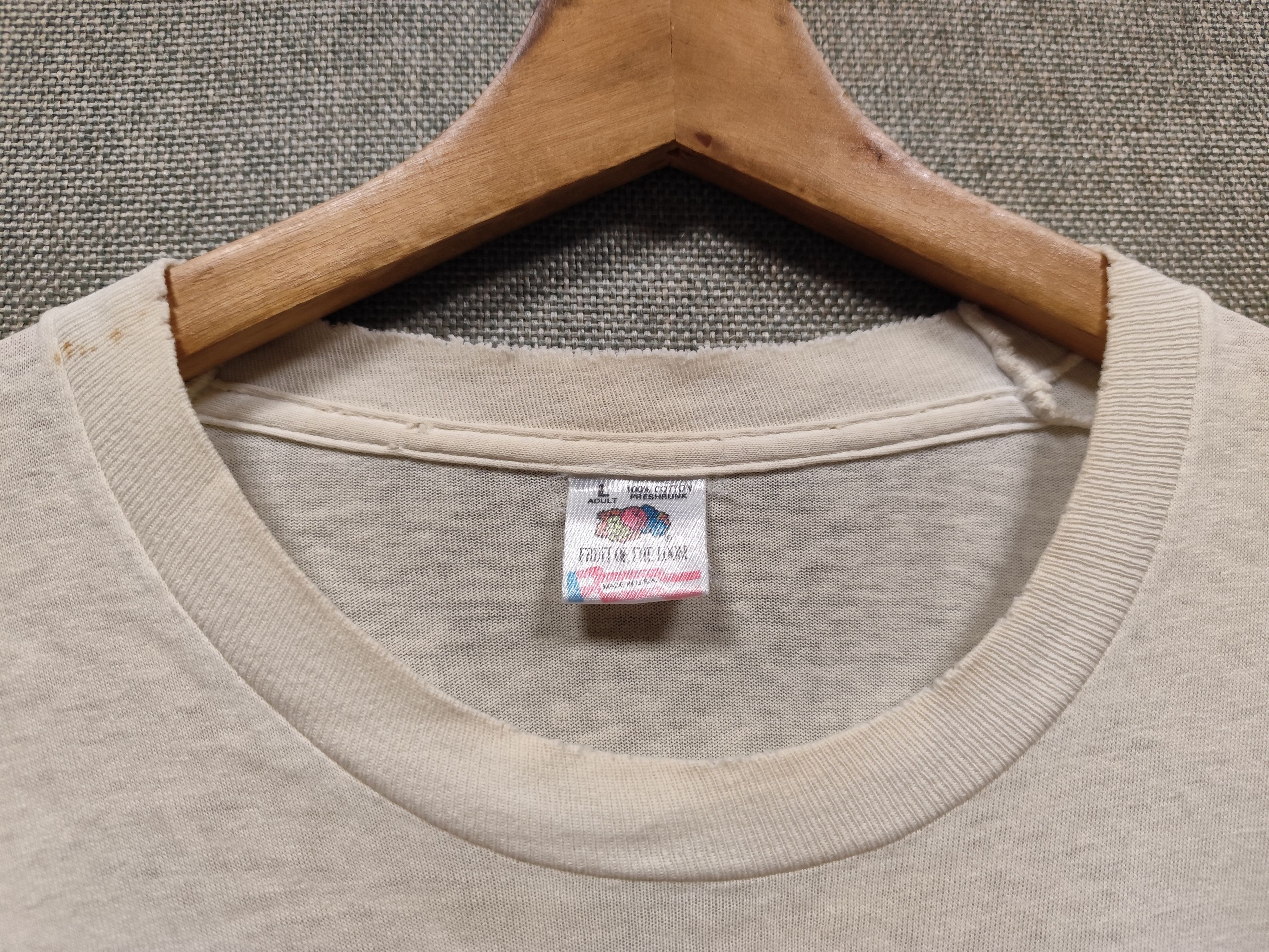 Fruit Of The Loom Vintage 90s t shirt BASKETBALL USA tag fruit of the loam Size US L / EU 52-54 / 3 - 4 Thumbnail