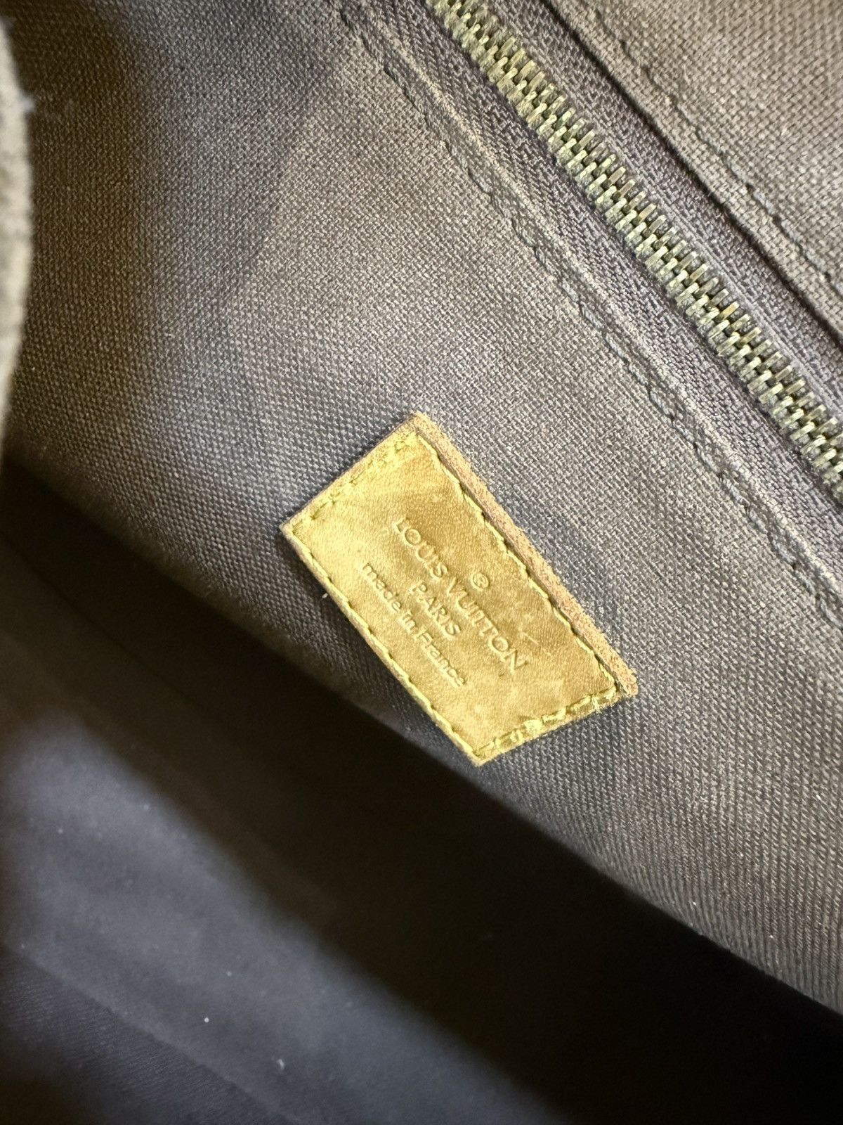 Louis Vuitton Louis vuitton monogram menilmontant pm ( 2117 ) Size ONE SIZE - 17 Thumbnail
