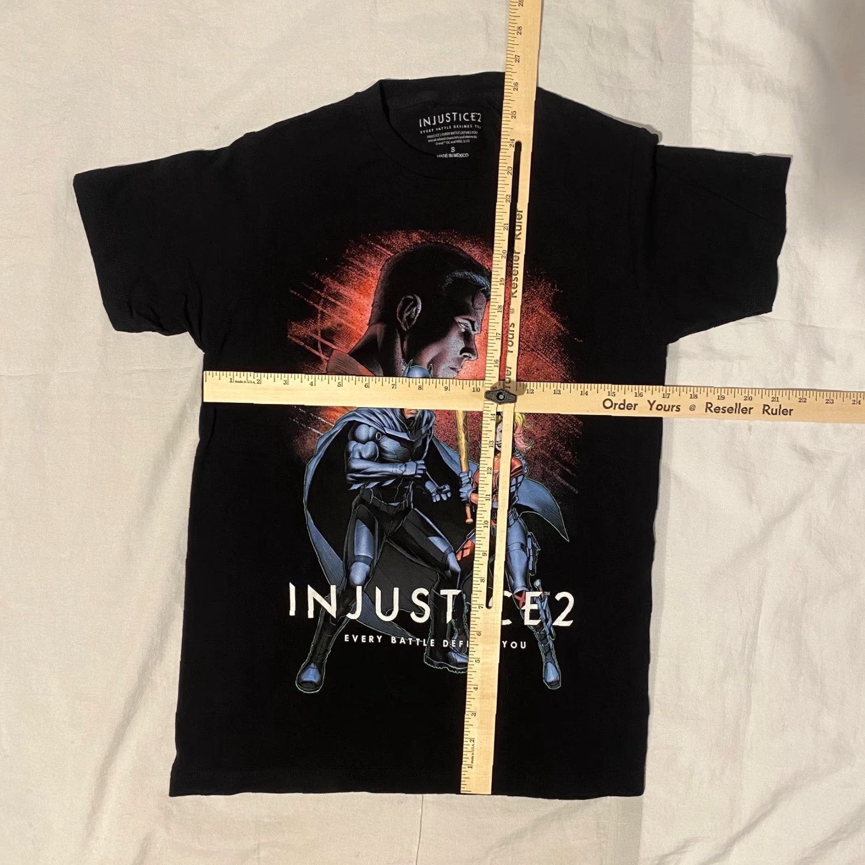 Vintage Injustice 2 Batman & Harley Quinn Superman Every Battle Defines You Tshirt - S Size US S / EU 44-46 / 1 - 3 Thumbnail