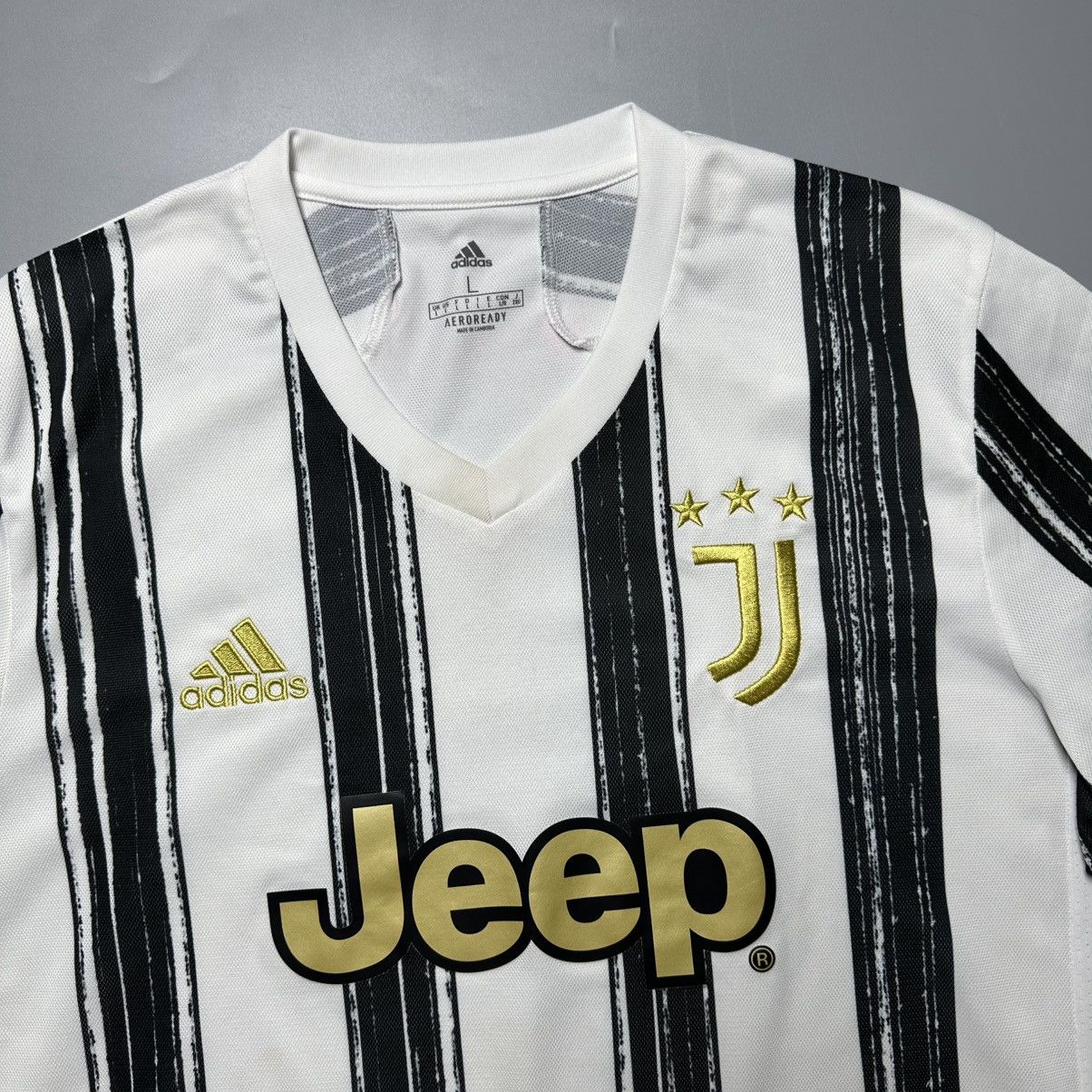 Vintage JUVENTUS ADIDAS 2020/2021 FOOTBALL HOME JERSEY #7 RONALDO Size US L / EU 52-54 / 3 - 4 Thumbnail
