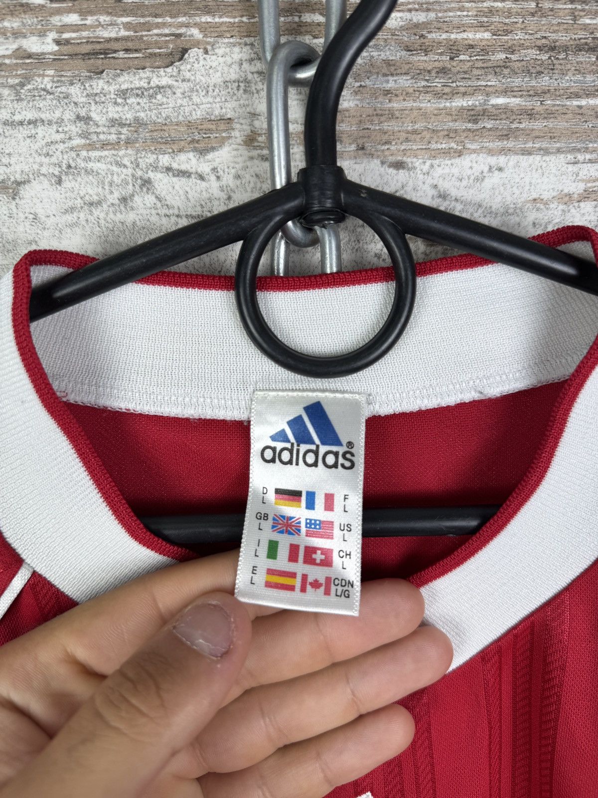 Adidas Mens Vintage Adidas Long-sleeve T-shirt soccer jersey tee Size US L / EU 52-54 / 3 - 7 Thumbnail