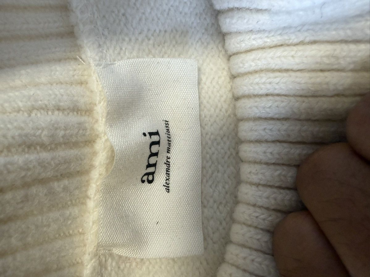 AMI White Wool Ami de Coeur Funnel Neck Sweater Size US S / EU 44-46 / 1 - 3 Thumbnail