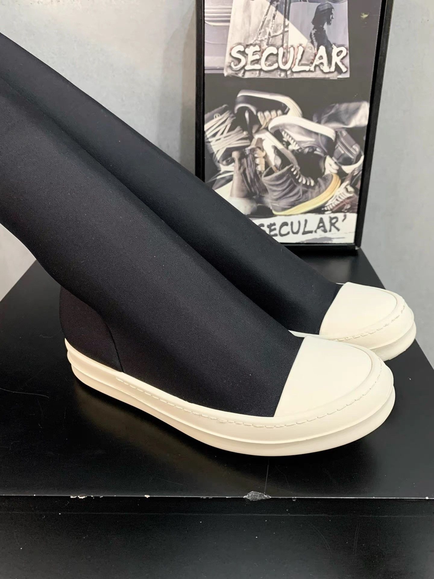 Rick Owens Rick Owens Over-the-Knee Goddess Boots K34 Size US 5 / IT 35 - 1 Thumbnail