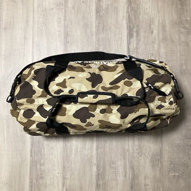 Bape 🔥Vintage🔥 BAPE CAMO Travel Bag a bathing ape NIGO Size ONE SIZE - 4 Thumbnail