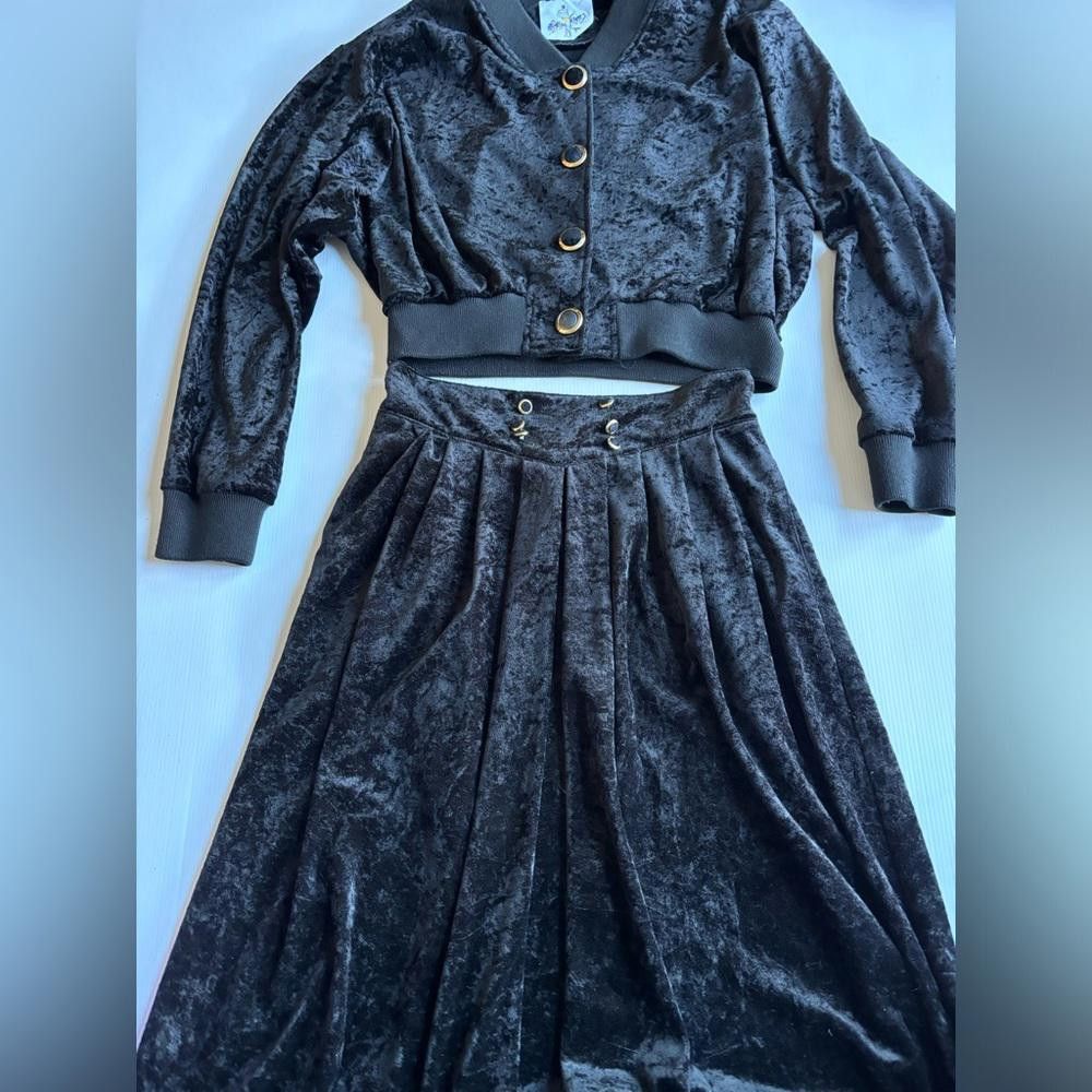 Designer Vintage Affaire de Femmes Paris Two-Piece Skirt Set Size 32" / US 10 / IT 46 - 1 Thumbnail