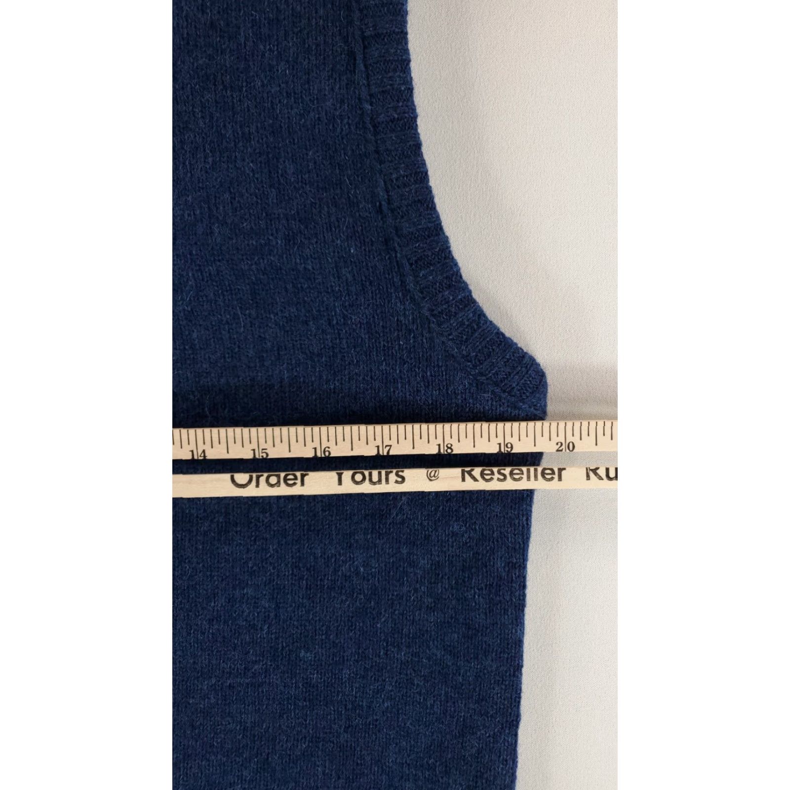 Vintage VINTAGE Le Tigre Wool Cardigan Vest Blue Fleck Mens L VTG 90s Vest Mens L Blue Size US L / EU 52-54 / 3 - 6 Thumbnail