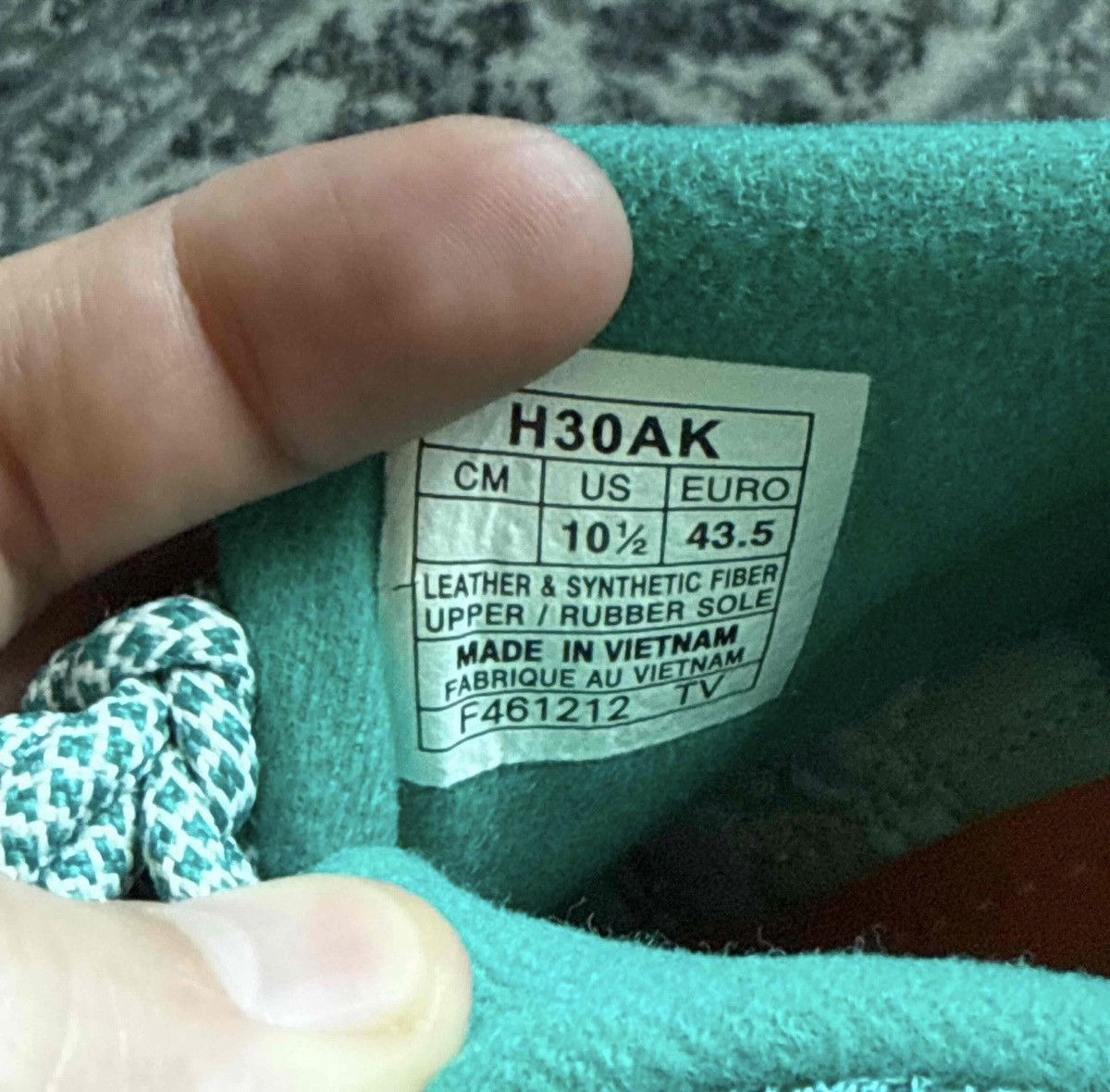Asics × Ronnie Fieg Kith x Ronnie Fieg x Asics Gel-Lyte III Miami Dolphins Size US 10.5 / EU 43-44 - 8 Thumbnail