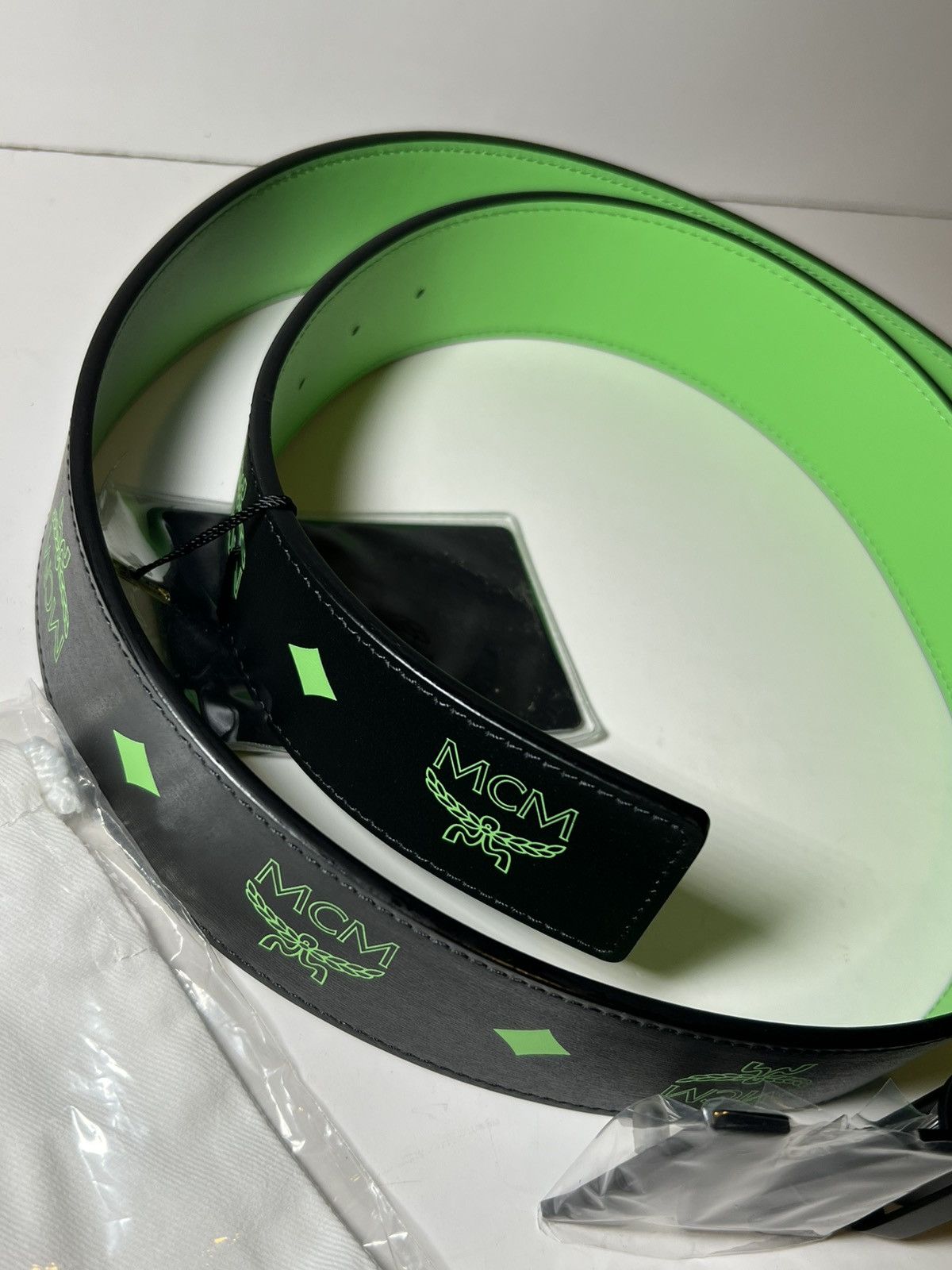 MCM MCM Reversible Belt Black/Neon Green. Black M Buckle New Size ONE SIZE - 17 Thumbnail