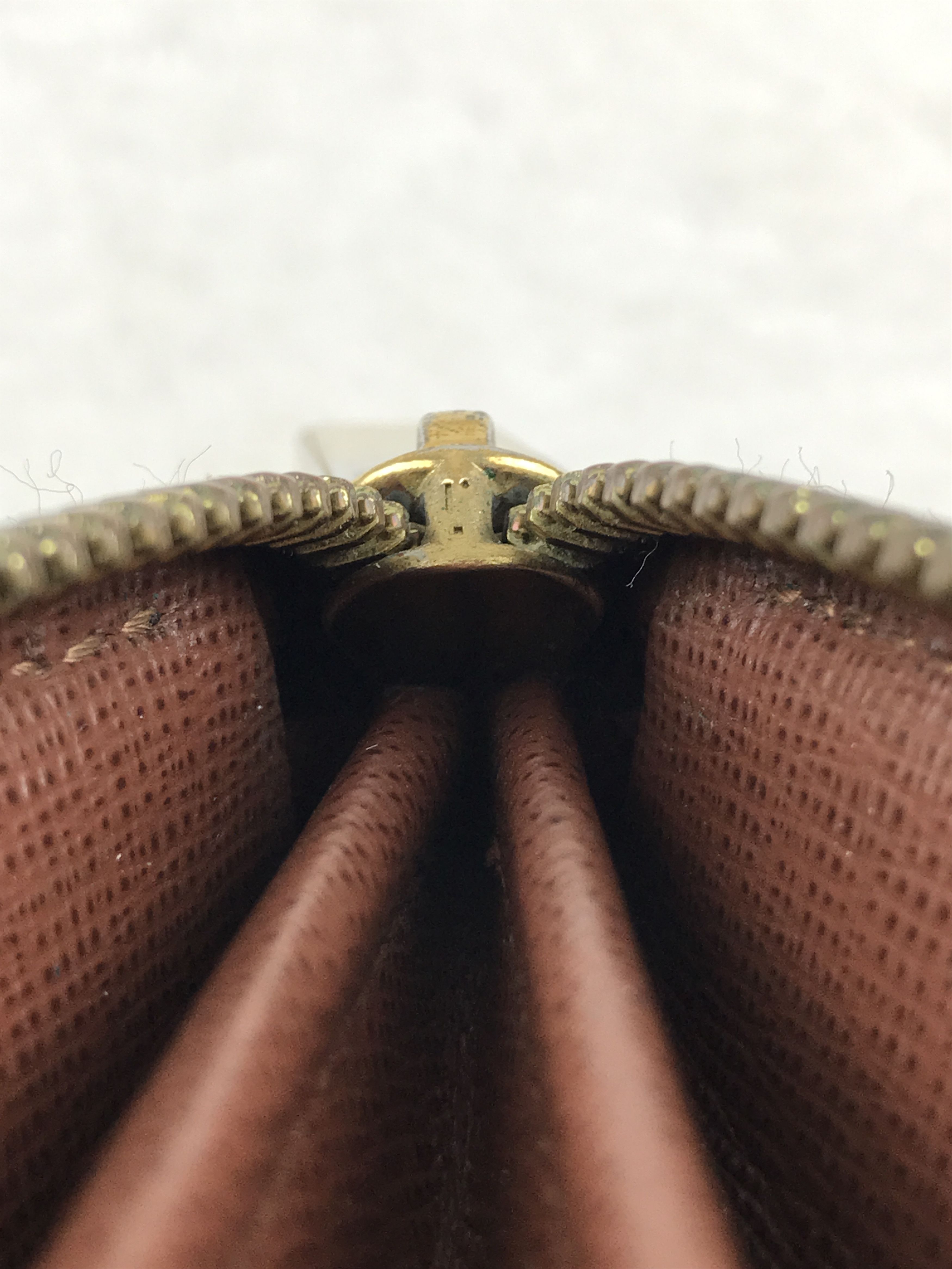 Louis Vuitton × Vintage Louis Vuitton Monogram Long Wallet Zip Around With Box Size ONE SIZE - 18 Thumbnail